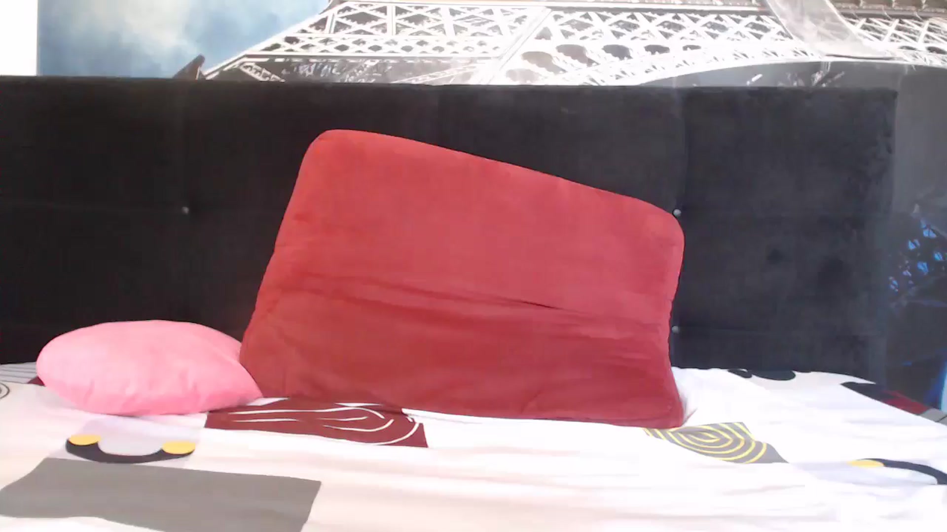 Gallery image thumbnail from ClaudiaSexxyy's myfreecams stream on, 01/01/2025, 13:35 image 7 of 20