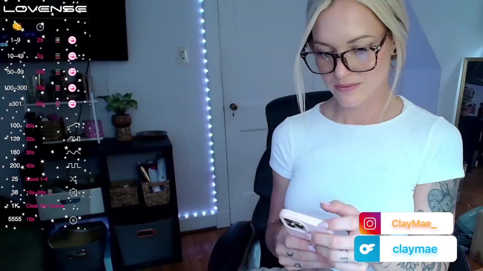 Gallery image thumbnail from ClayMae011's myfreecams stream on, 07/30/2023, 16:01 image 20 of 20