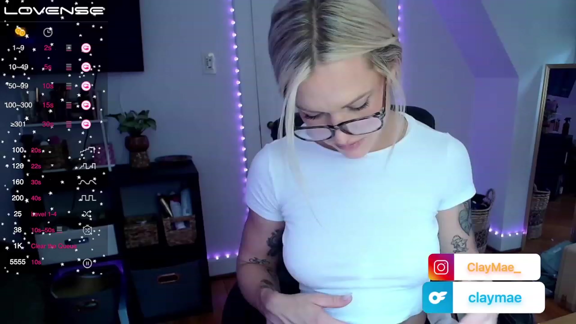 Gallery image thumbnail from ClayMae011's myfreecams stream on, 07/30/2023, 16:01 image 15 of 20