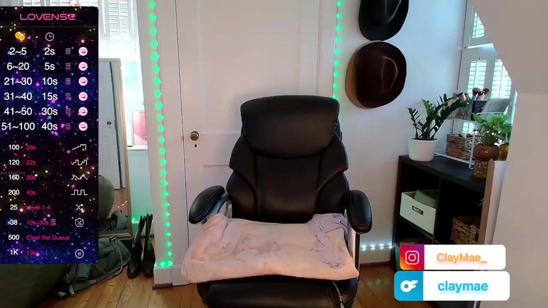 Gallery image thumbnail from ClayMae011's myfreecams stream on, 09/01/2023, 15:07 image 1 of 20