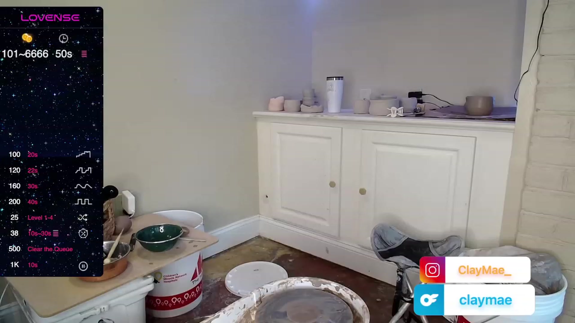 Gallery image thumbnail from ClayMae011's myfreecams stream on, 09/13/2023, 15:47 image 14 of 20
