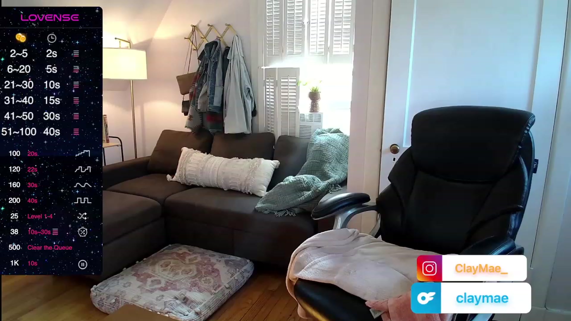 Gallery image thumbnail from ClayMae011's myfreecams stream on, 09/29/2023, 14:25 image 8 of 20