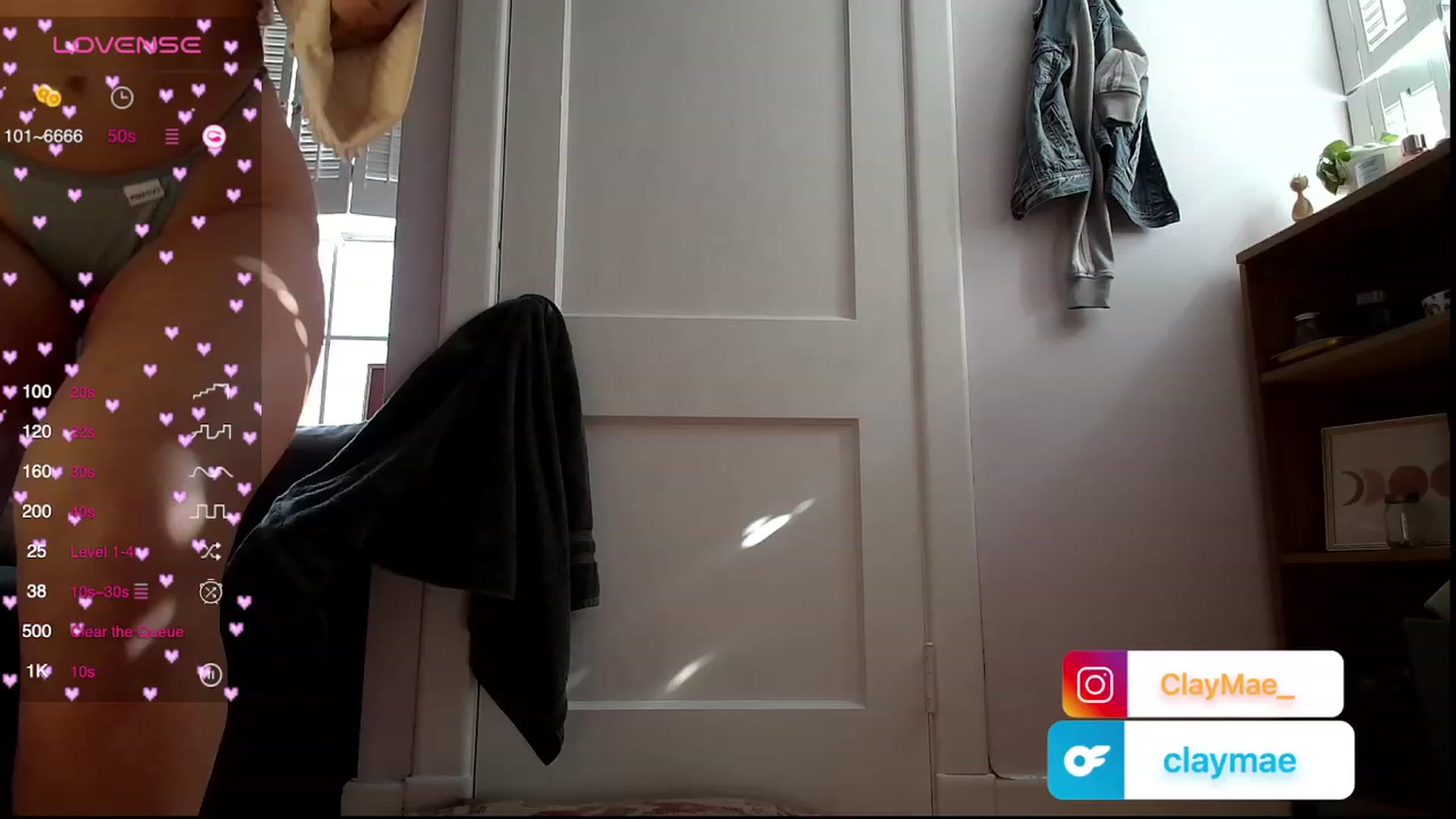 Gallery image thumbnail from ClayMae011's myfreecams stream on, 11/16/2023, 17:53 image 6 of 20