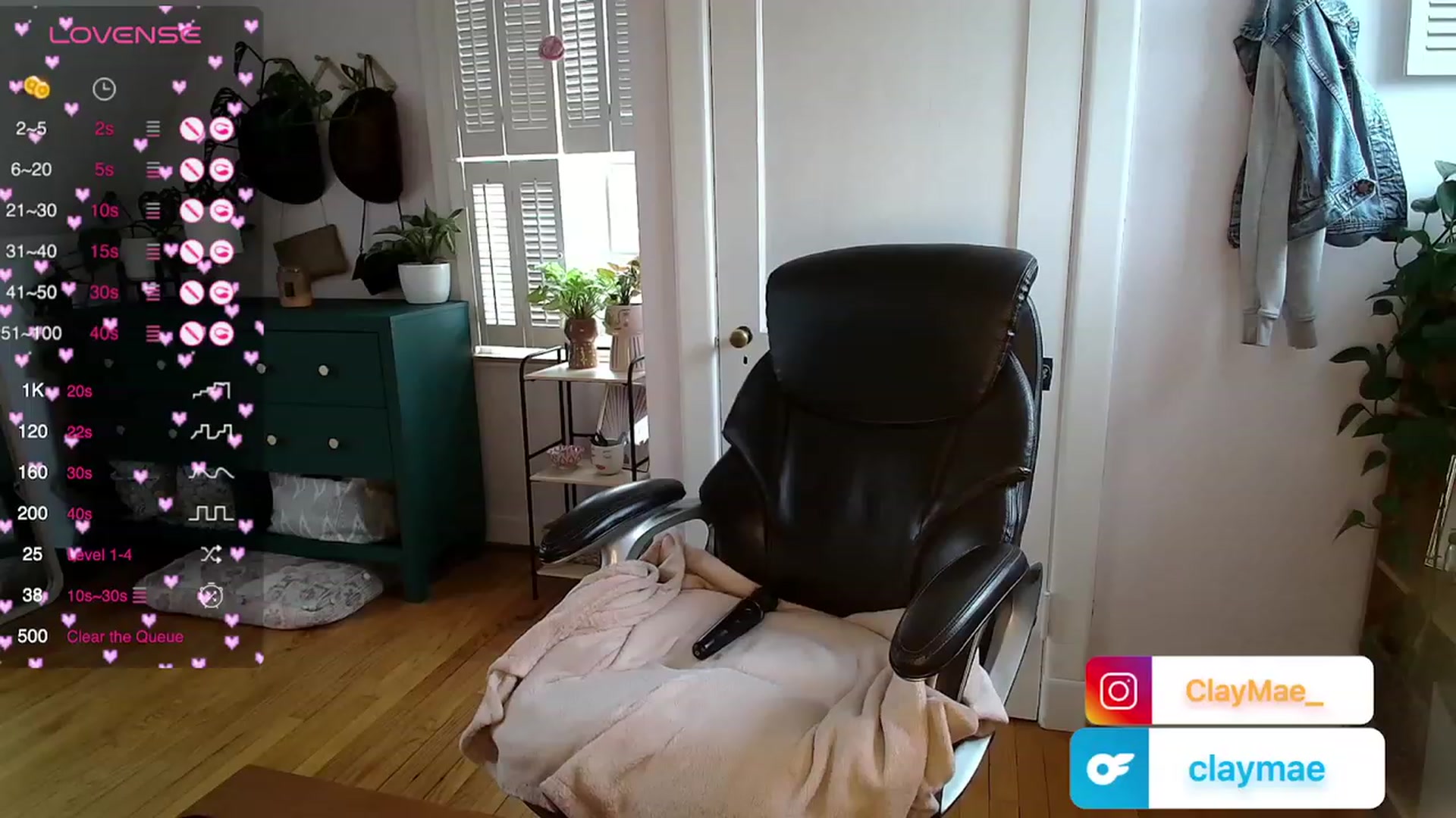 Gallery image thumbnail from ClayMae011's myfreecams stream on, 01/23/2024, 17:42 image 5 of 20