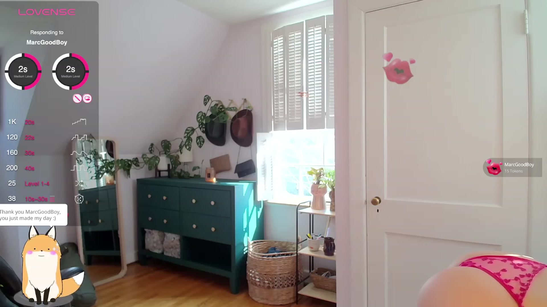 Gallery image thumbnail from ClayMae011's myfreecams stream on, 02/06/2024, 17:56 image 10 of 20