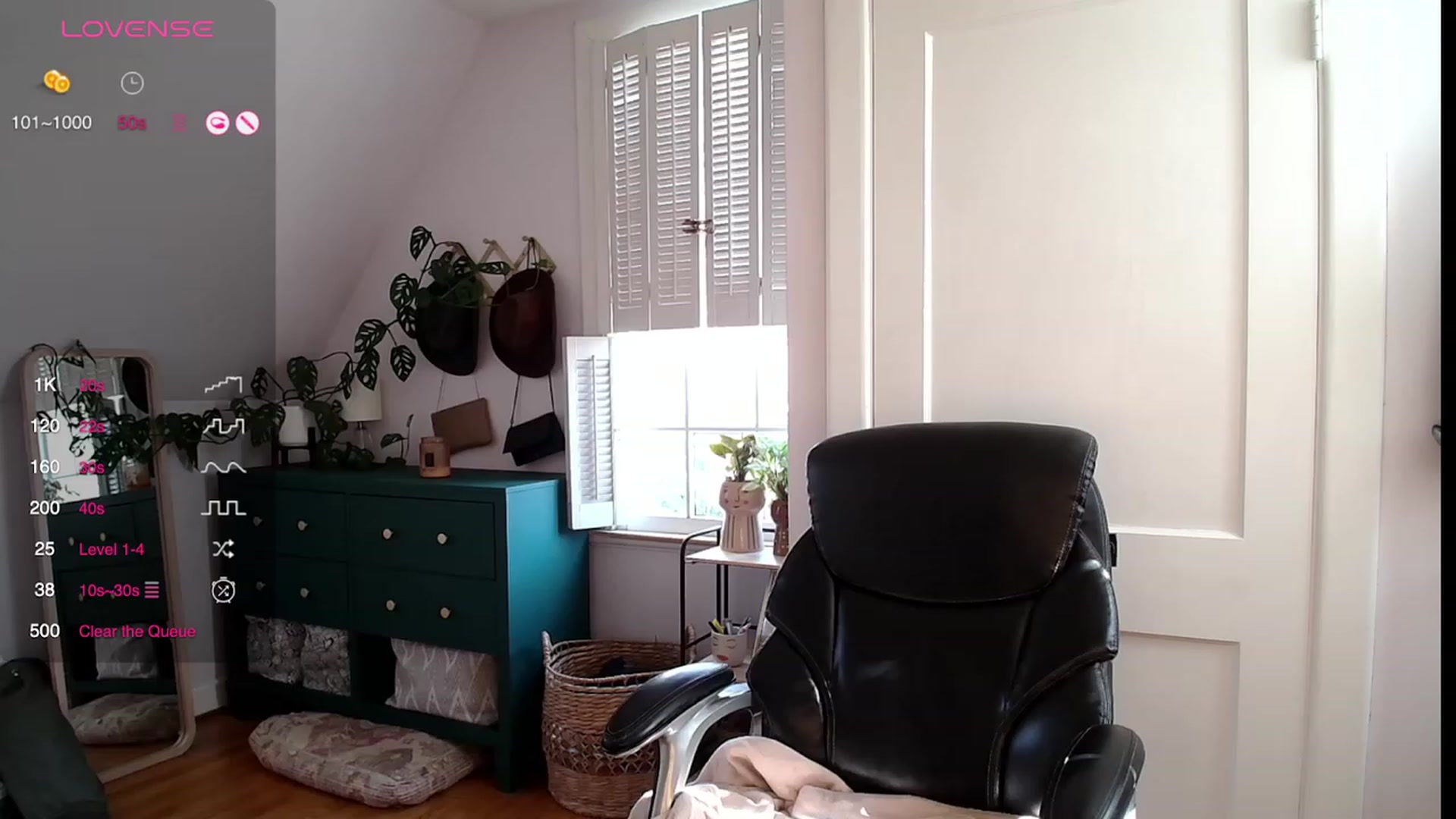 Gallery image thumbnail from ClayMae011's myfreecams stream on, 02/06/2024, 18:51 image 3 of 20