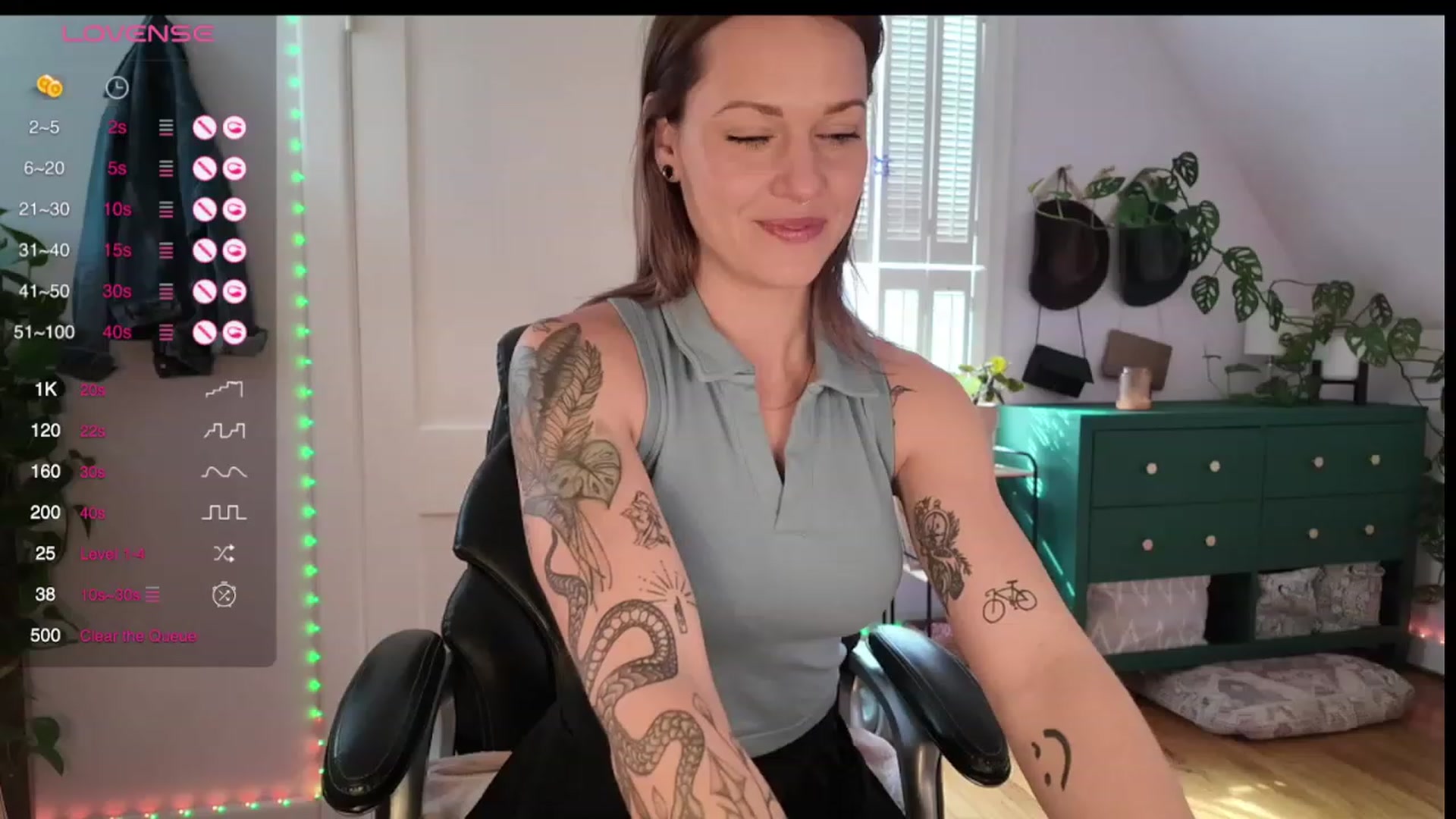 Gallery image thumbnail from ClayMae011's myfreecams stream on, 02/15/2024, 15:56 image 18 of 20