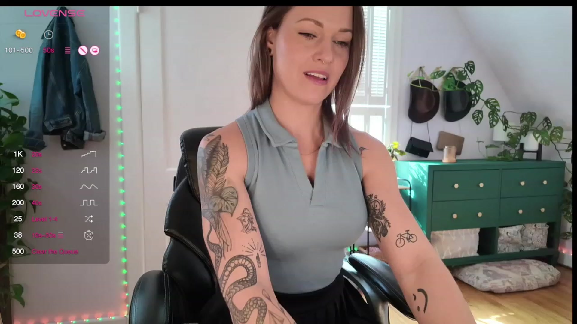Gallery image thumbnail from ClayMae011's myfreecams stream on, 02/15/2024, 15:56 image 4 of 20