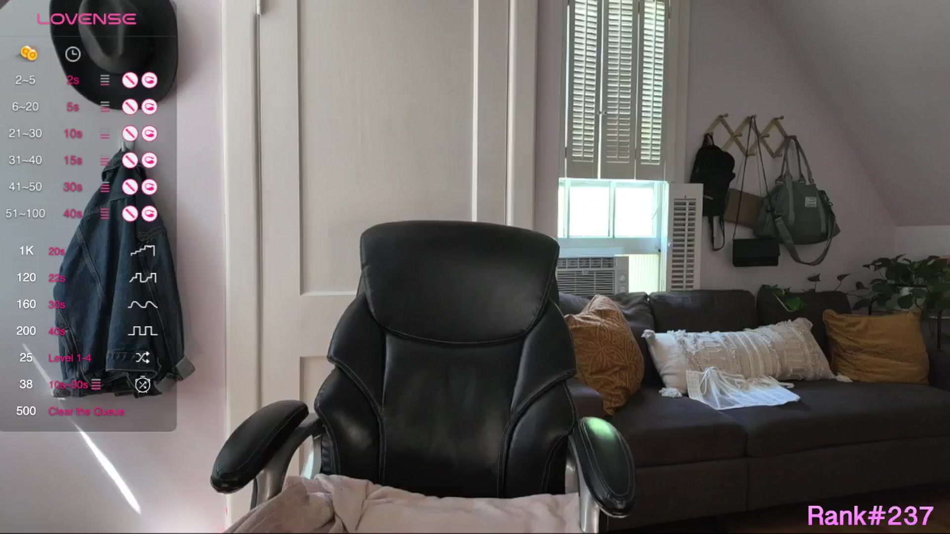 Gallery image thumbnail from ClayMae011's myfreecams stream on, 05/01/2024, 19:14 image 6 of 20