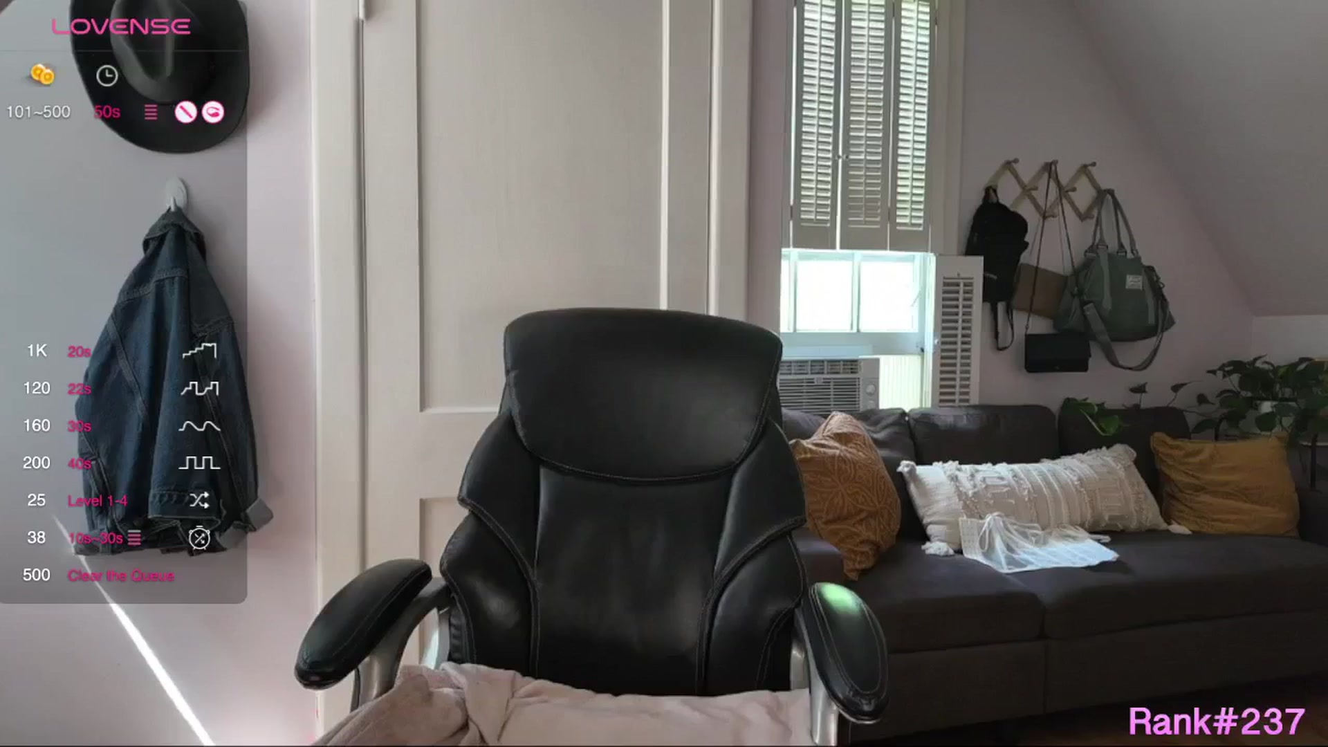 Gallery image thumbnail from ClayMae011's myfreecams stream on, 05/01/2024, 19:14 image 2 of 20