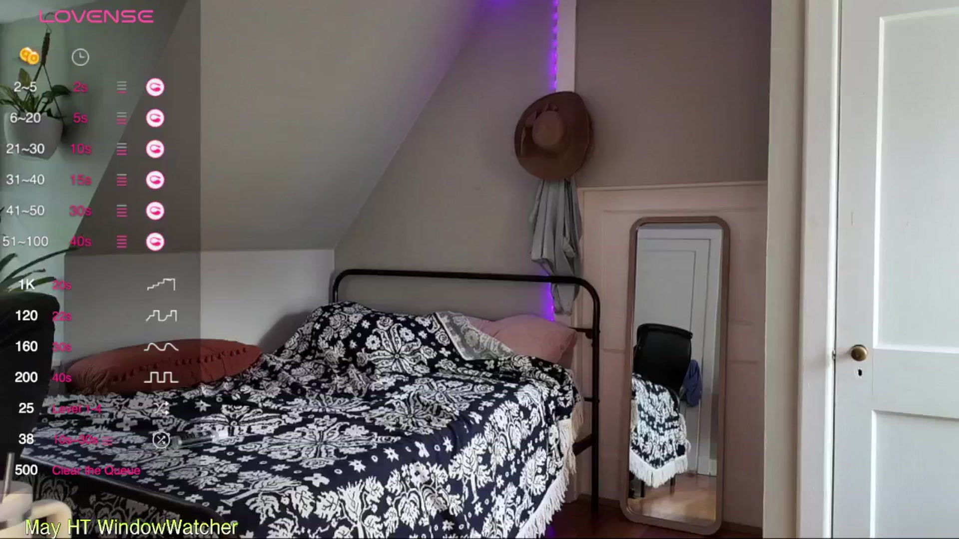 Gallery image thumbnail from ClayMae011's myfreecams stream on, 05/13/2024, 21:14 image 4 of 20