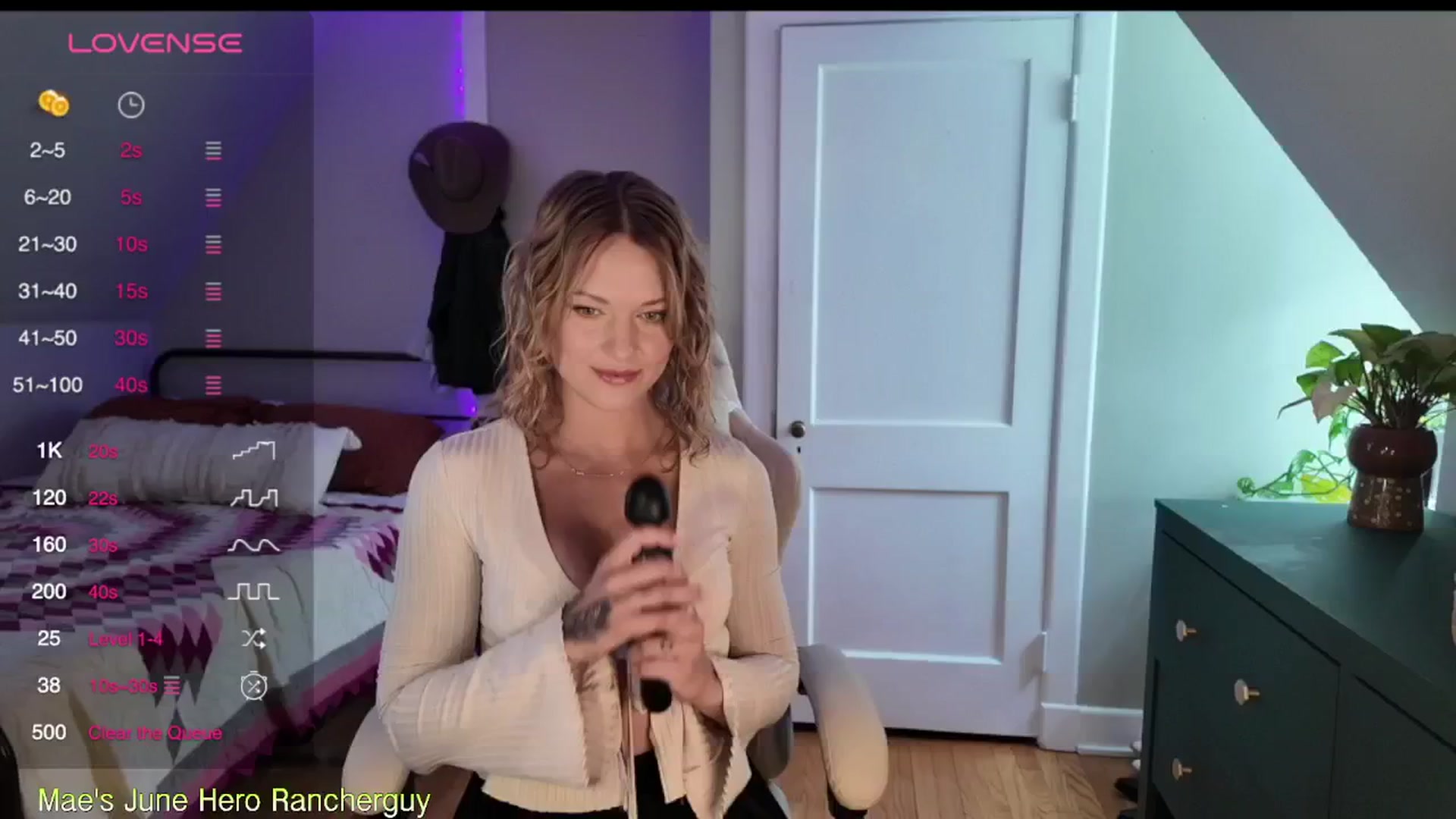 Gallery image thumbnail from ClayMae011's myfreecams stream on, 06/12/2024, 18:04 image 1 of 20