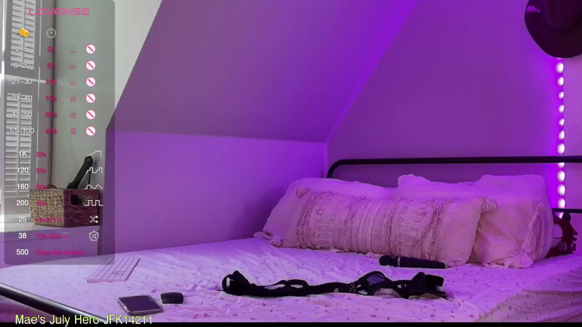 Gallery image thumbnail from ClayMae011's myfreecams stream on, 07/19/2024, 18:09 image 10 of 20