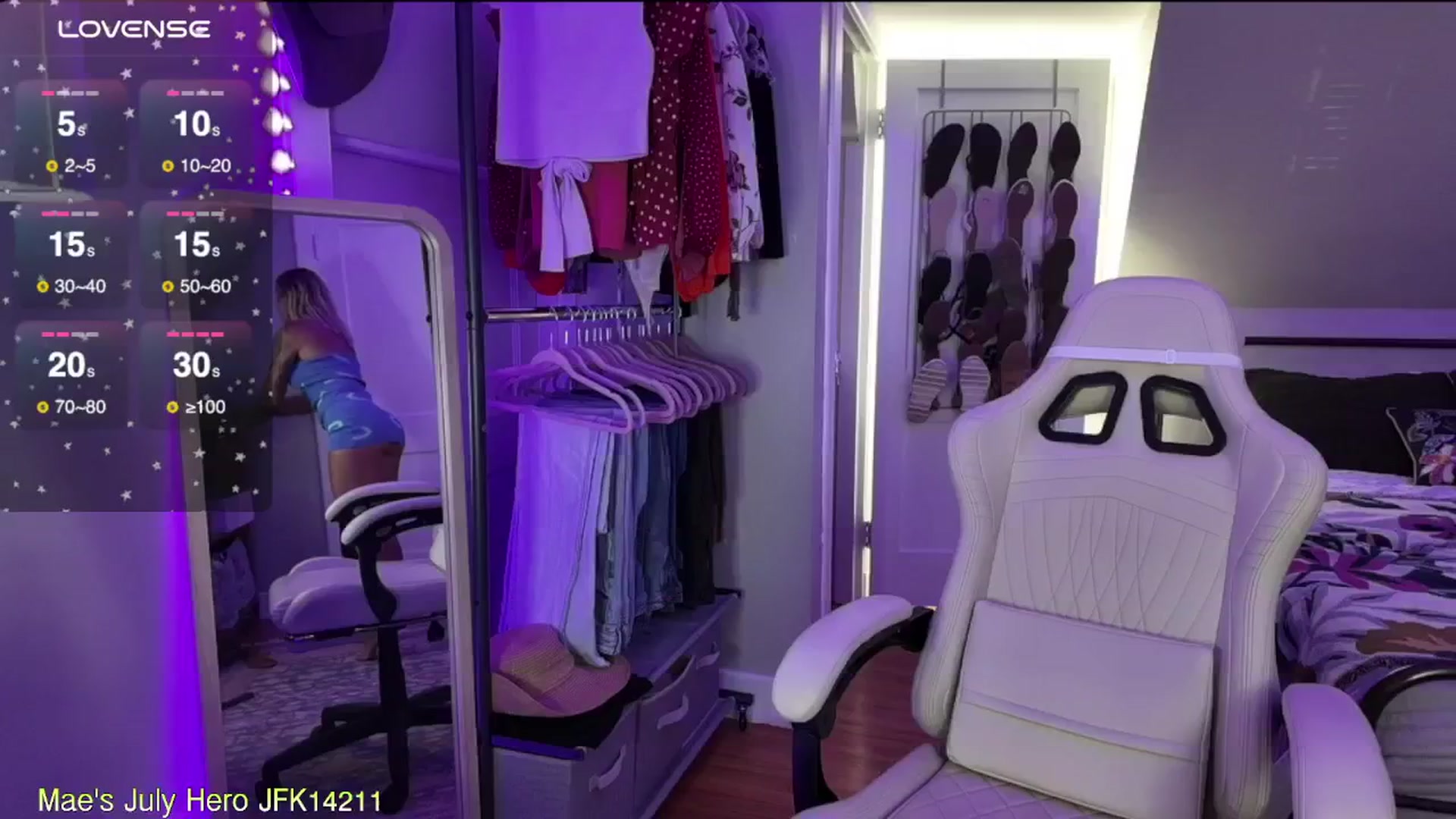 Gallery image thumbnail from ClayMae011's myfreecams stream on, 08/09/2024, 19:17 image 1 of 20