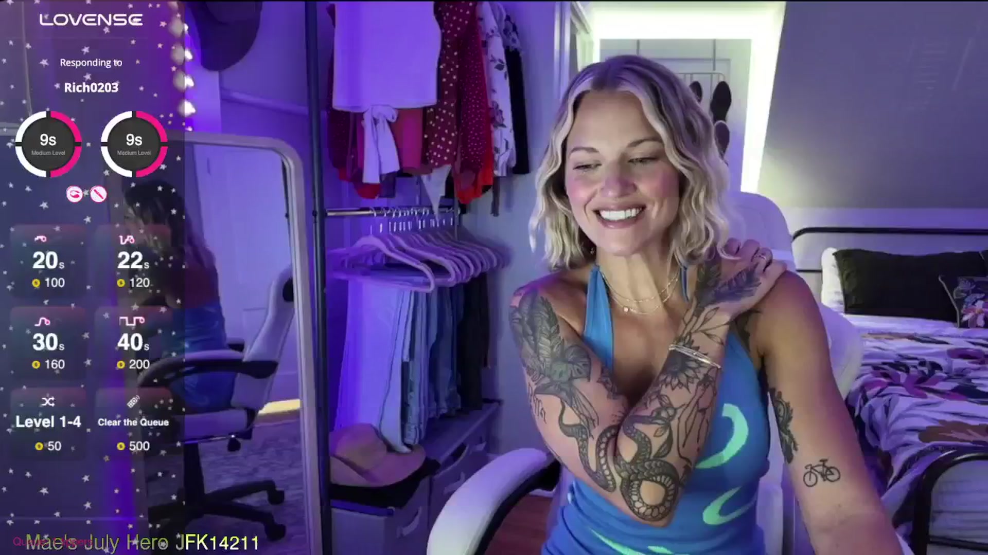 Gallery image thumbnail from ClayMae011's myfreecams stream on, 08/09/2024, 19:17 image 16 of 20