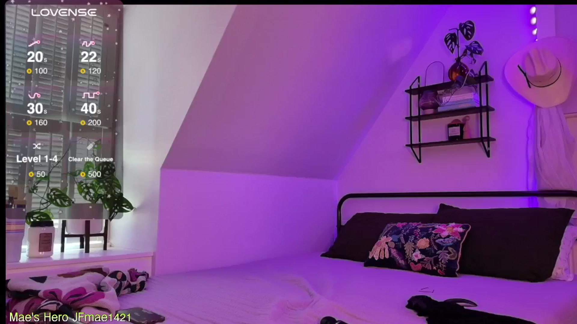 Gallery image thumbnail from ClayMae011's myfreecams stream on, 10/14/2024, 20:13 image 18 of 20