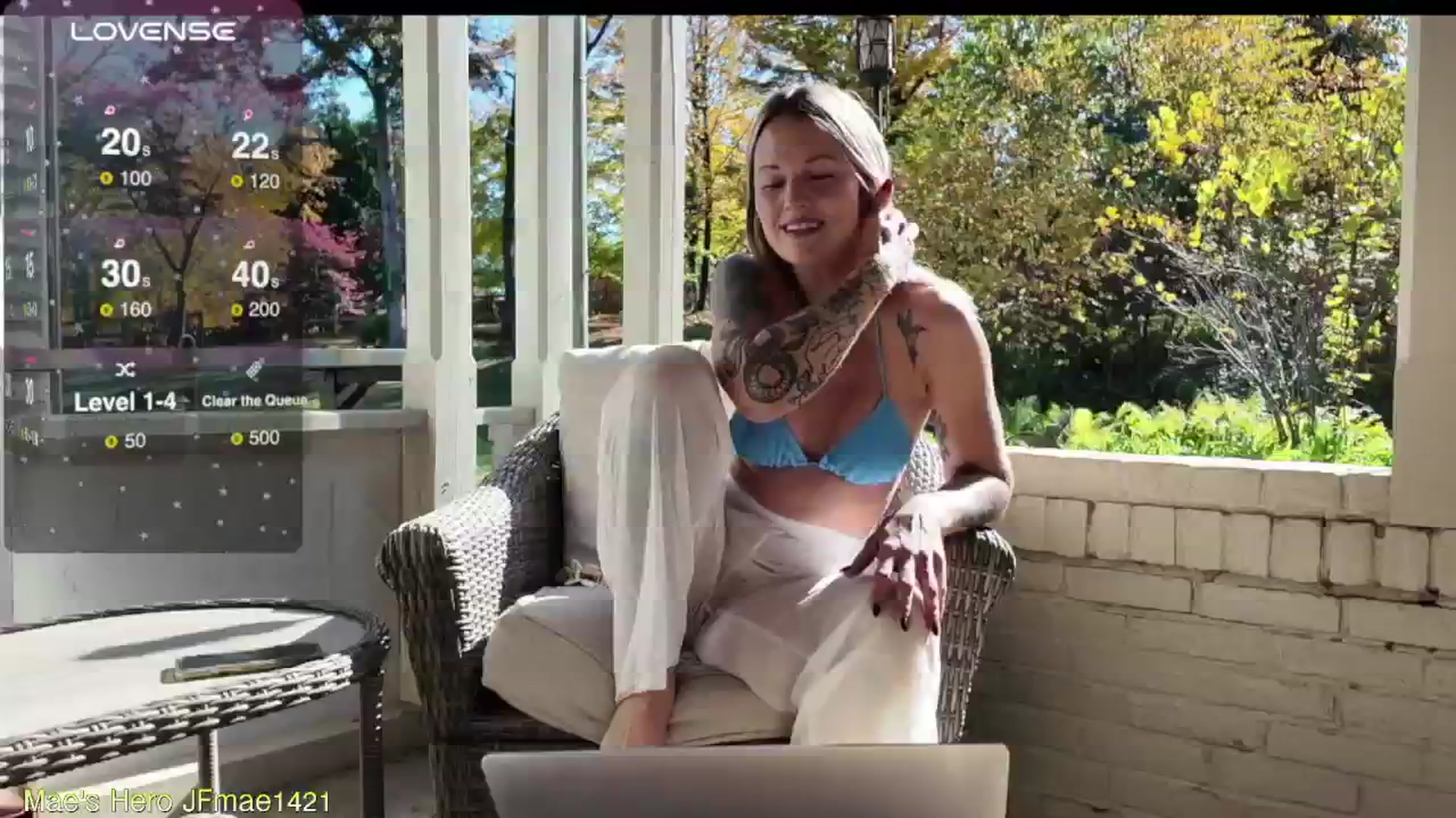 Gallery image thumbnail from ClayMae011's myfreecams stream on, 10/28/2024, 18:19 image 8 of 20