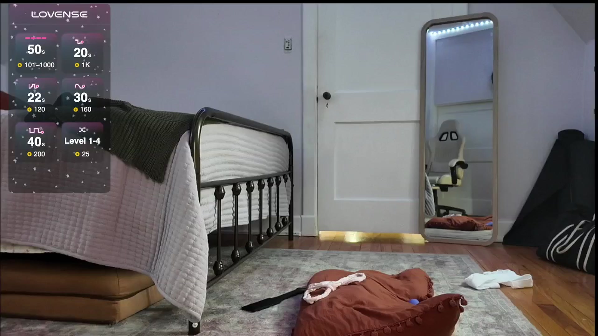 Gallery image thumbnail from ClayMae011's myfreecams stream on, 05/21/2025, 19:32 image 18 of 20