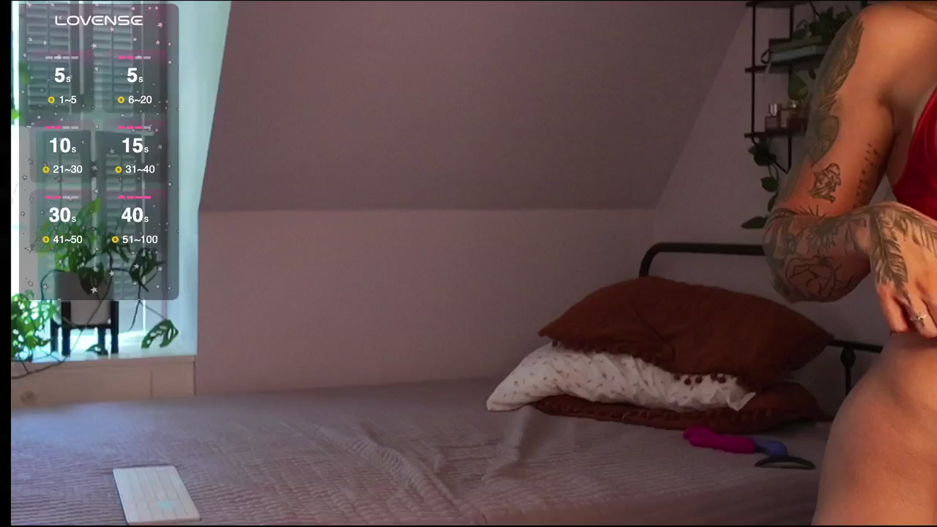 Gallery image thumbnail from ClayMae011's myfreecams stream on, 07/15/2025, 18:40 image 2 of 20