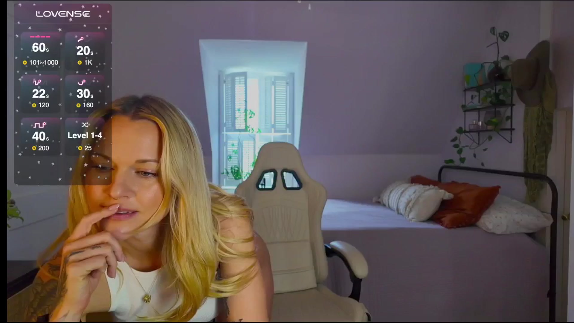 Gallery image thumbnail from ClayMae011's myfreecams stream on, 01/02/2026, 18:45 image 3 of 20