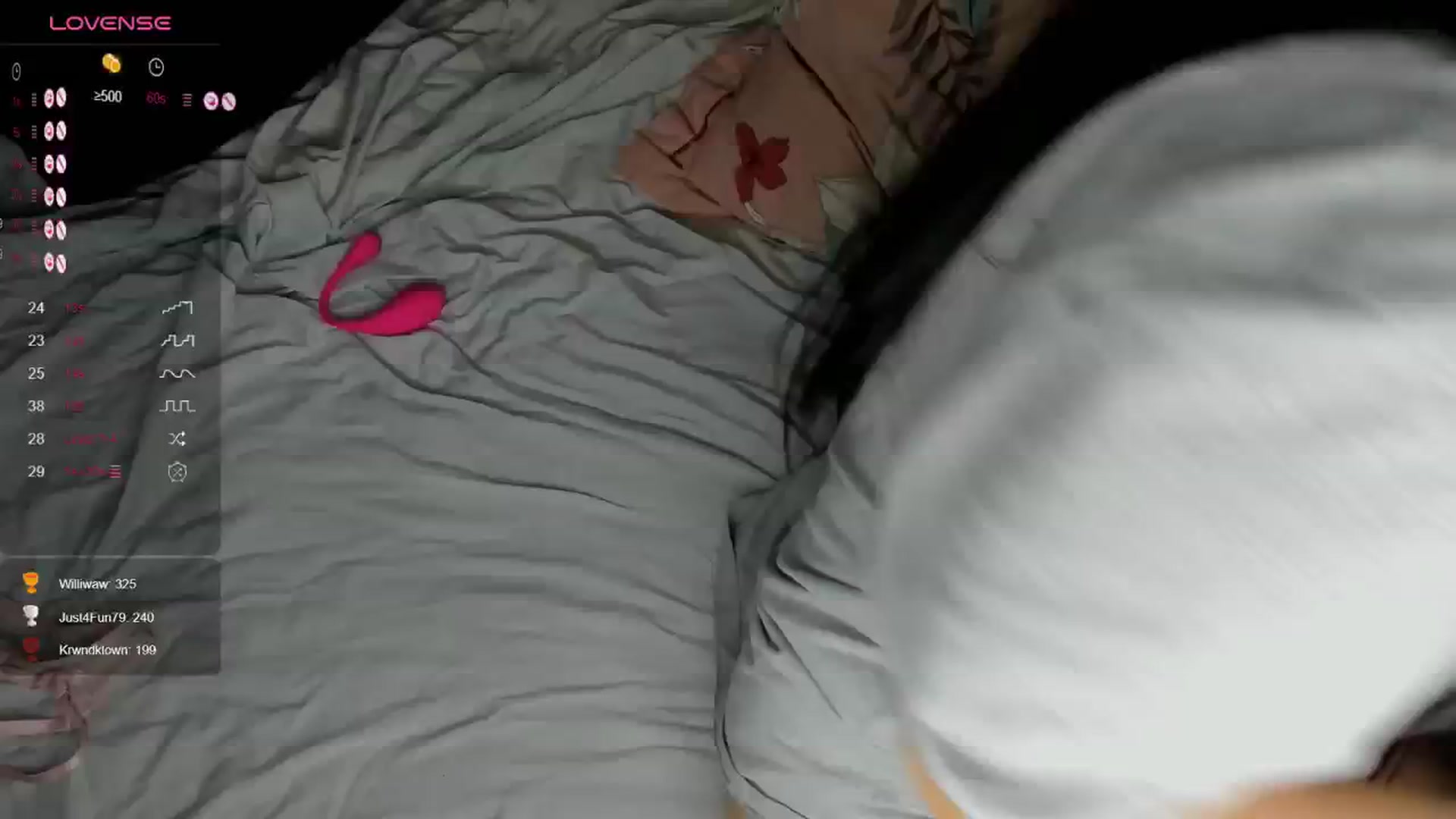 Gallery image thumbnail from Clementinena's myfreecams stream on, 06/17/2024, 08:22 image 11 of 20
