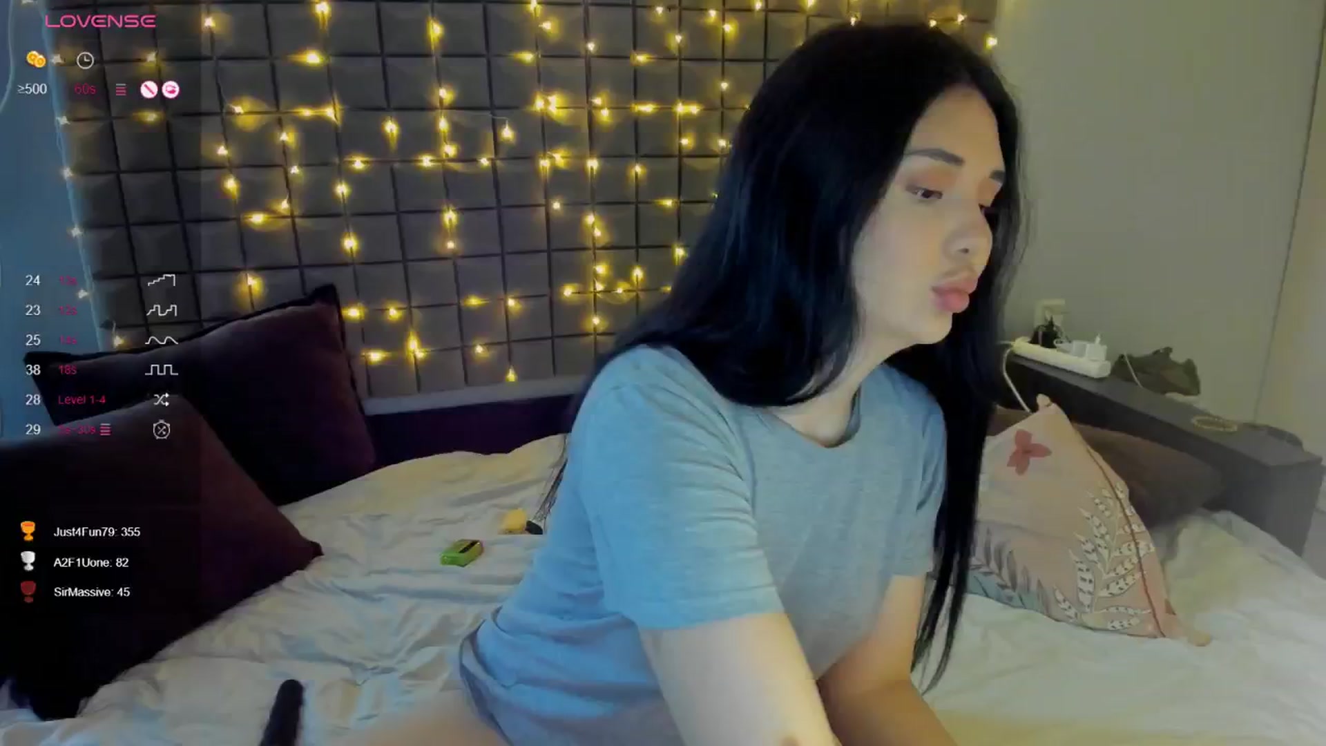 Gallery image thumbnail from Clementinena's myfreecams stream on, 06/18/2024, 09:19 image 17 of 20
