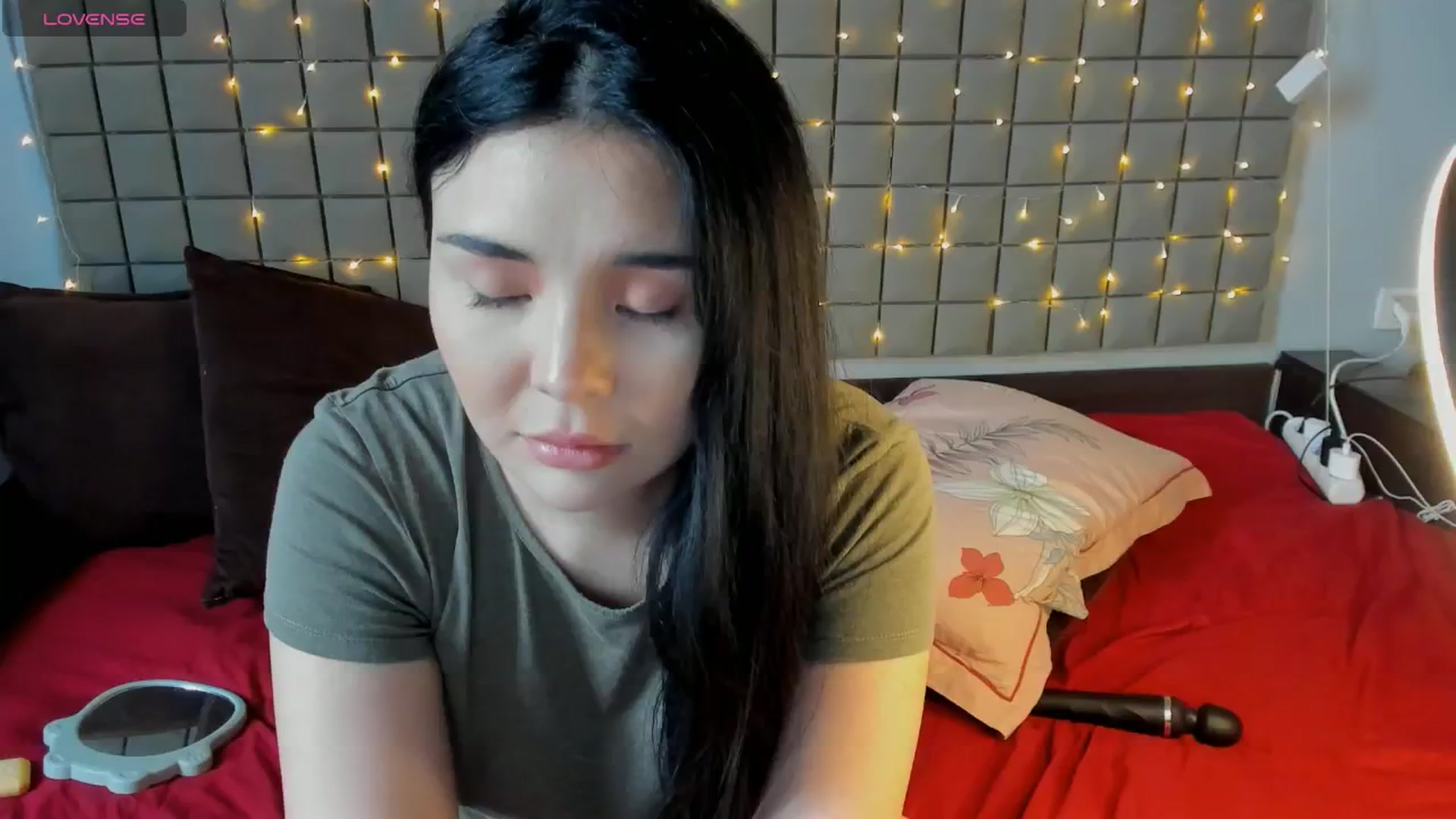 Gallery image thumbnail from Clementinena's myfreecams stream on, 06/22/2024, 09:25 image 18 of 20