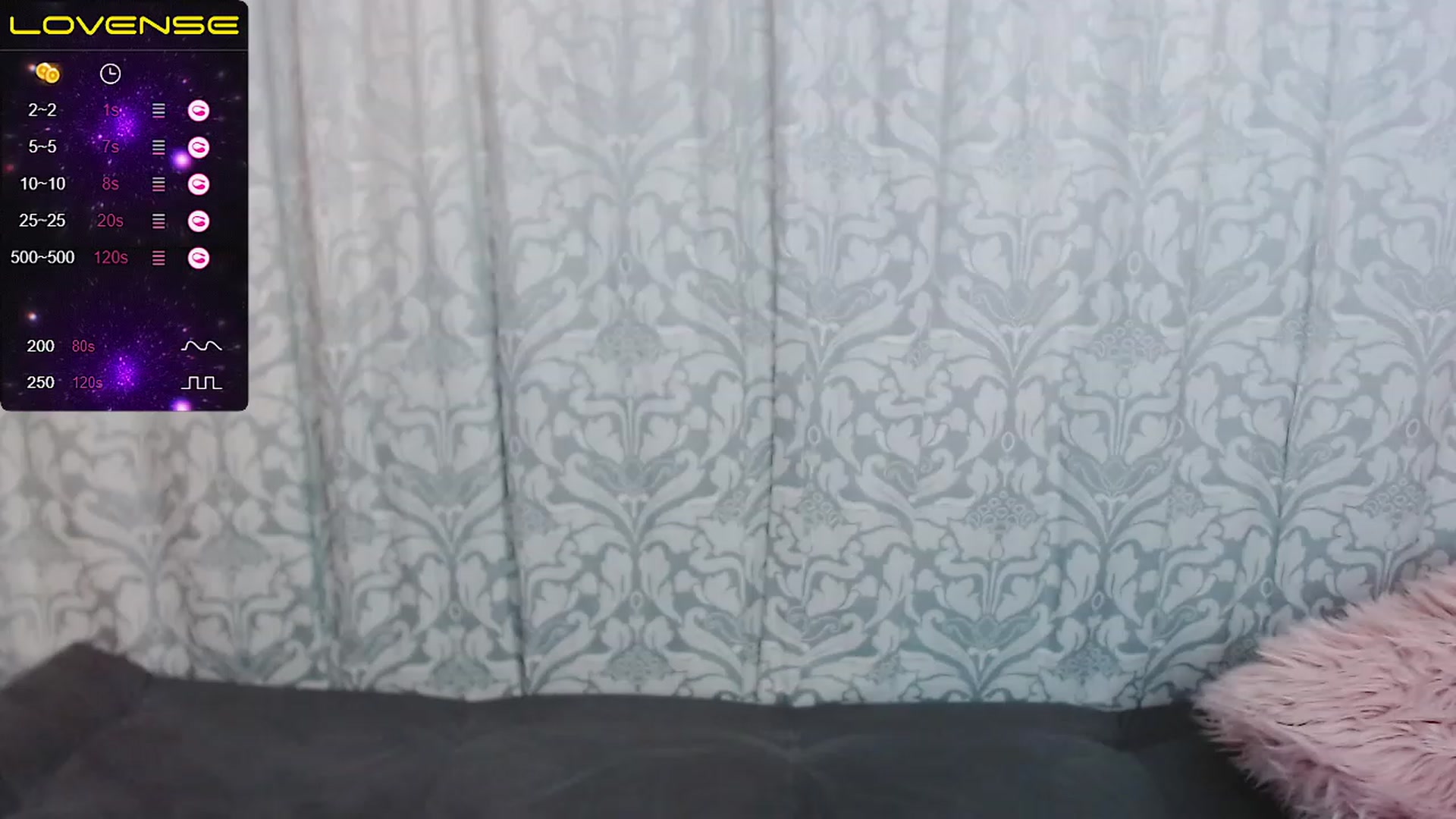 Gallery image thumbnail from Cleohoney's myfreecams stream on, 12/18/2022, 19:32 image 16 of 20