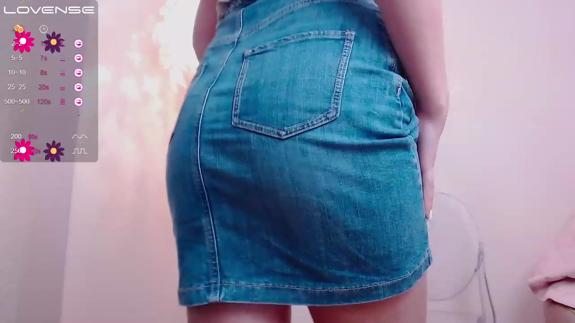 Gallery image thumbnail from Cleohoney's myfreecams stream on, 07/14/2023, 17:32 image 4 of 20