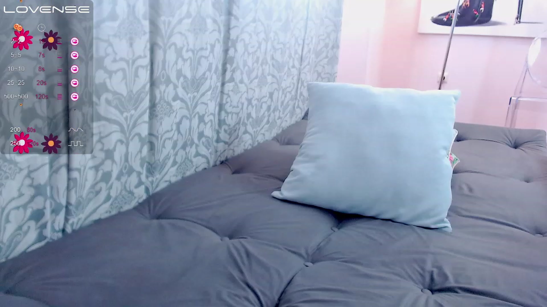 Gallery image thumbnail from Cleohoney's myfreecams stream on, 08/14/2023, 16:27 image 17 of 20