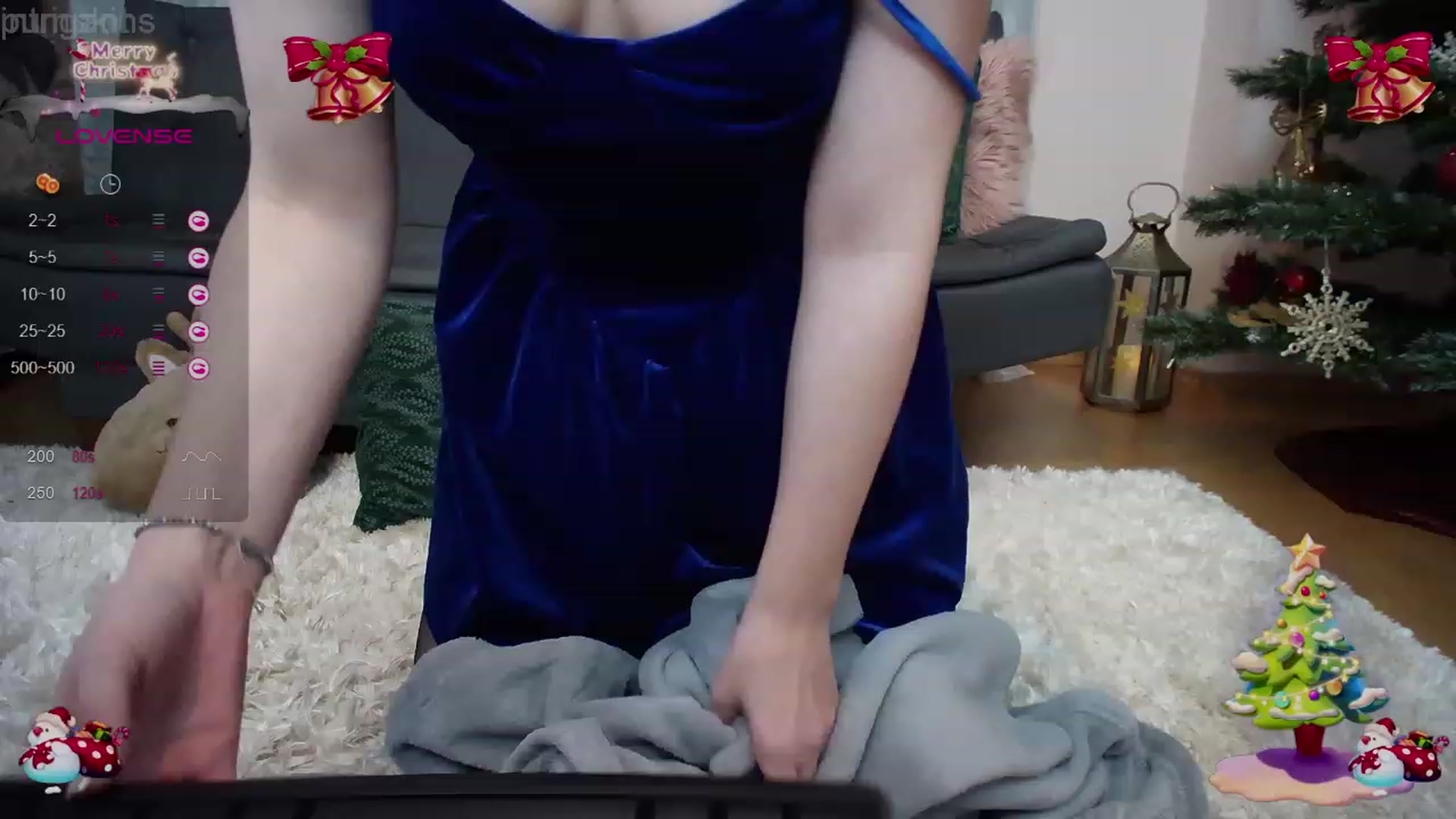 Gallery image thumbnail from Cleohoney's myfreecams stream on, 12/17/2023, 19:38 image 13 of 20