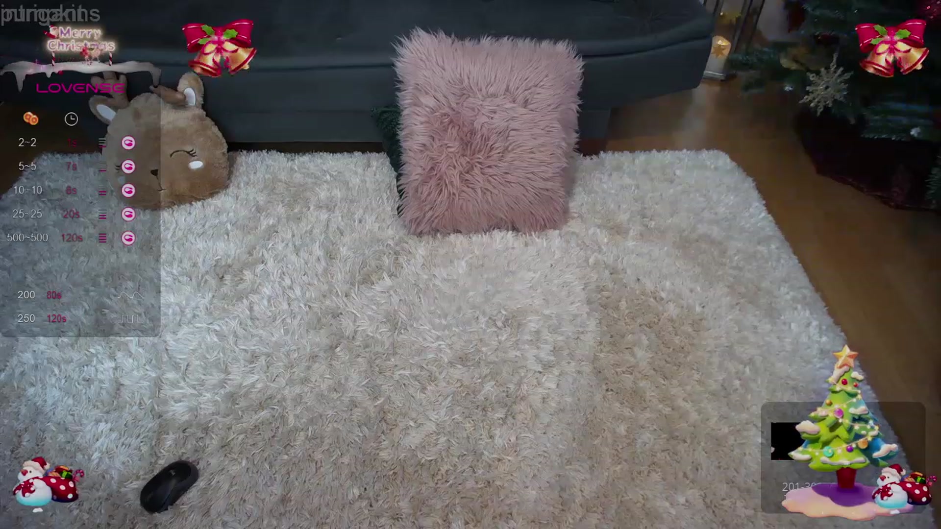 Gallery image thumbnail from Cleohoney's myfreecams stream on, 12/18/2023, 19:31 image 8 of 20