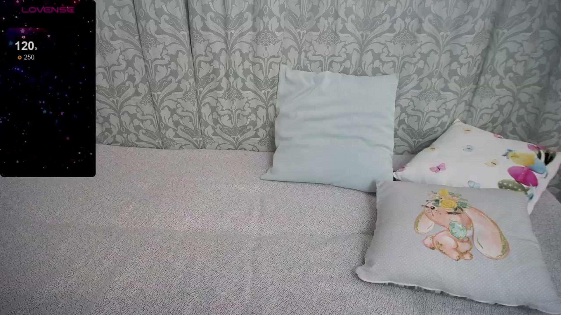 Gallery image thumbnail from Cleohoney's myfreecams stream on, 02/26/2024, 19:05 image 15 of 20