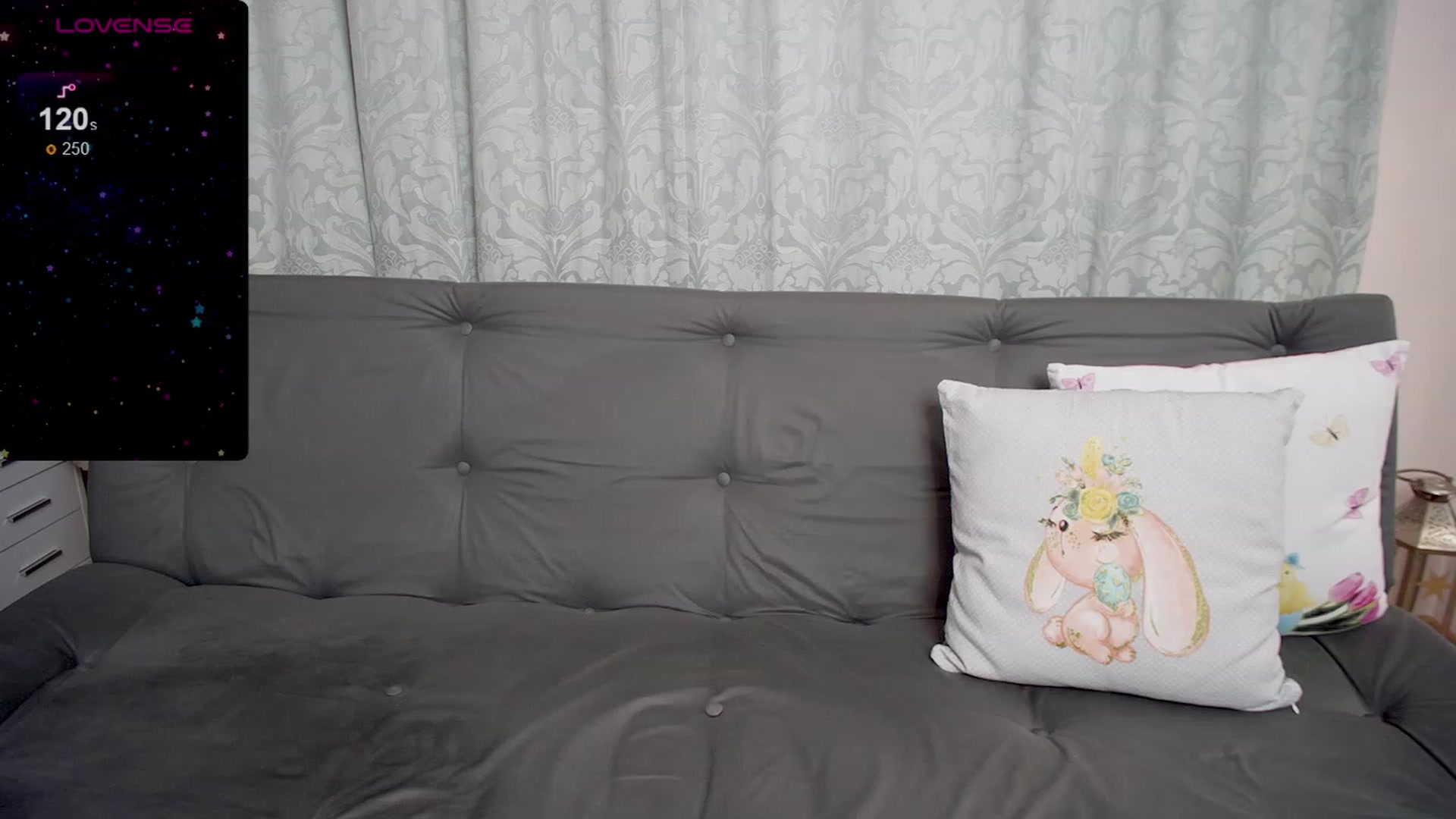 Gallery image thumbnail from Cleohoney's myfreecams stream on, 03/04/2024, 20:13 image 1 of 20