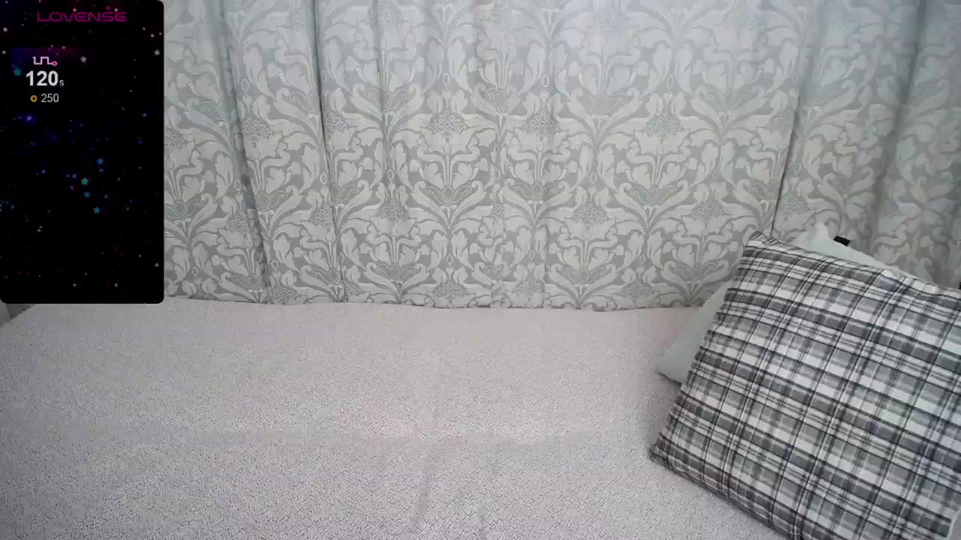 Gallery image thumbnail from Cleohoney's myfreecams stream on, 05/13/2024, 18:59 image 3 of 20