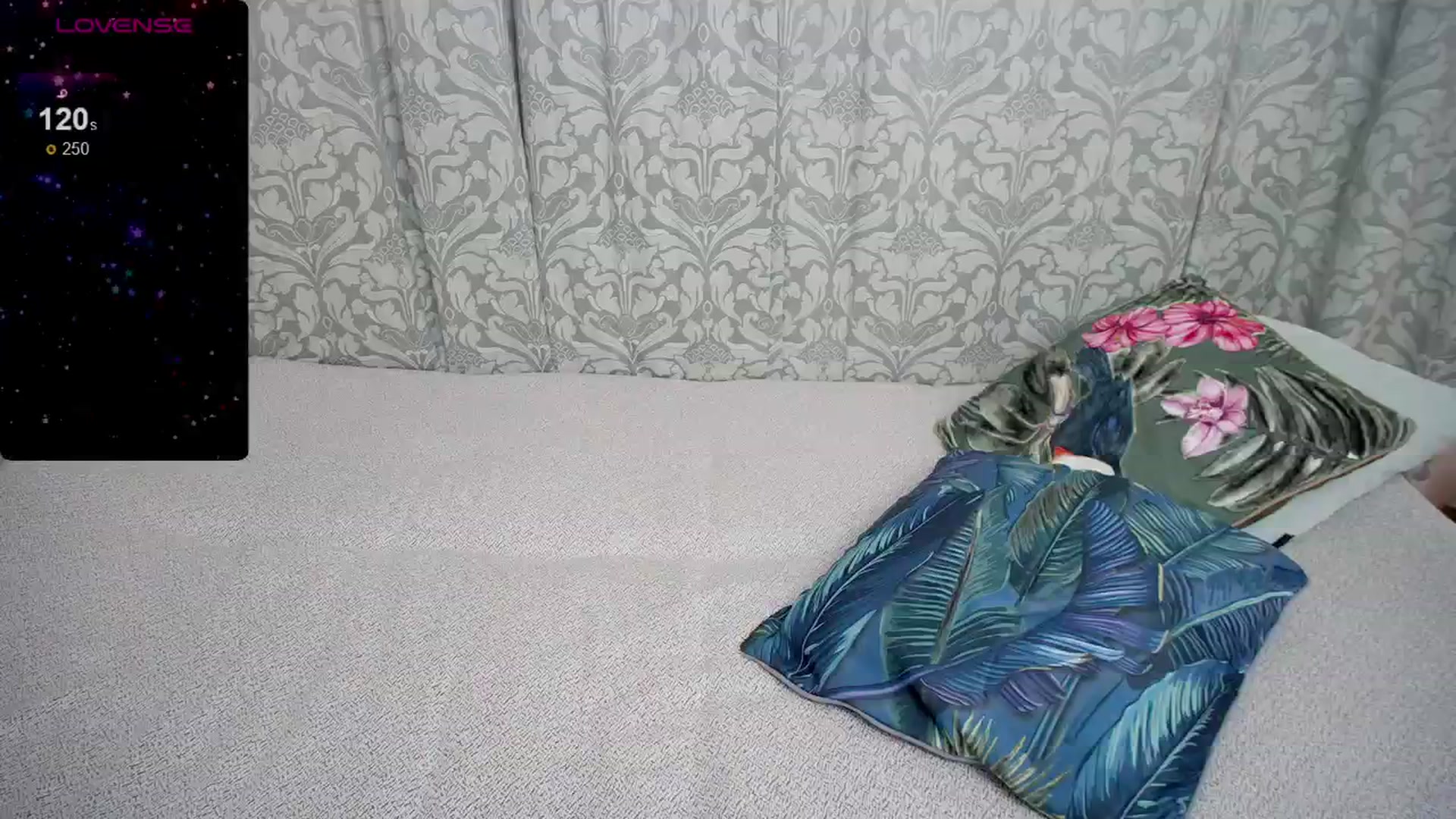 Gallery image thumbnail from Cleohoney's myfreecams stream on, 05/15/2024, 18:32 image 10 of 20