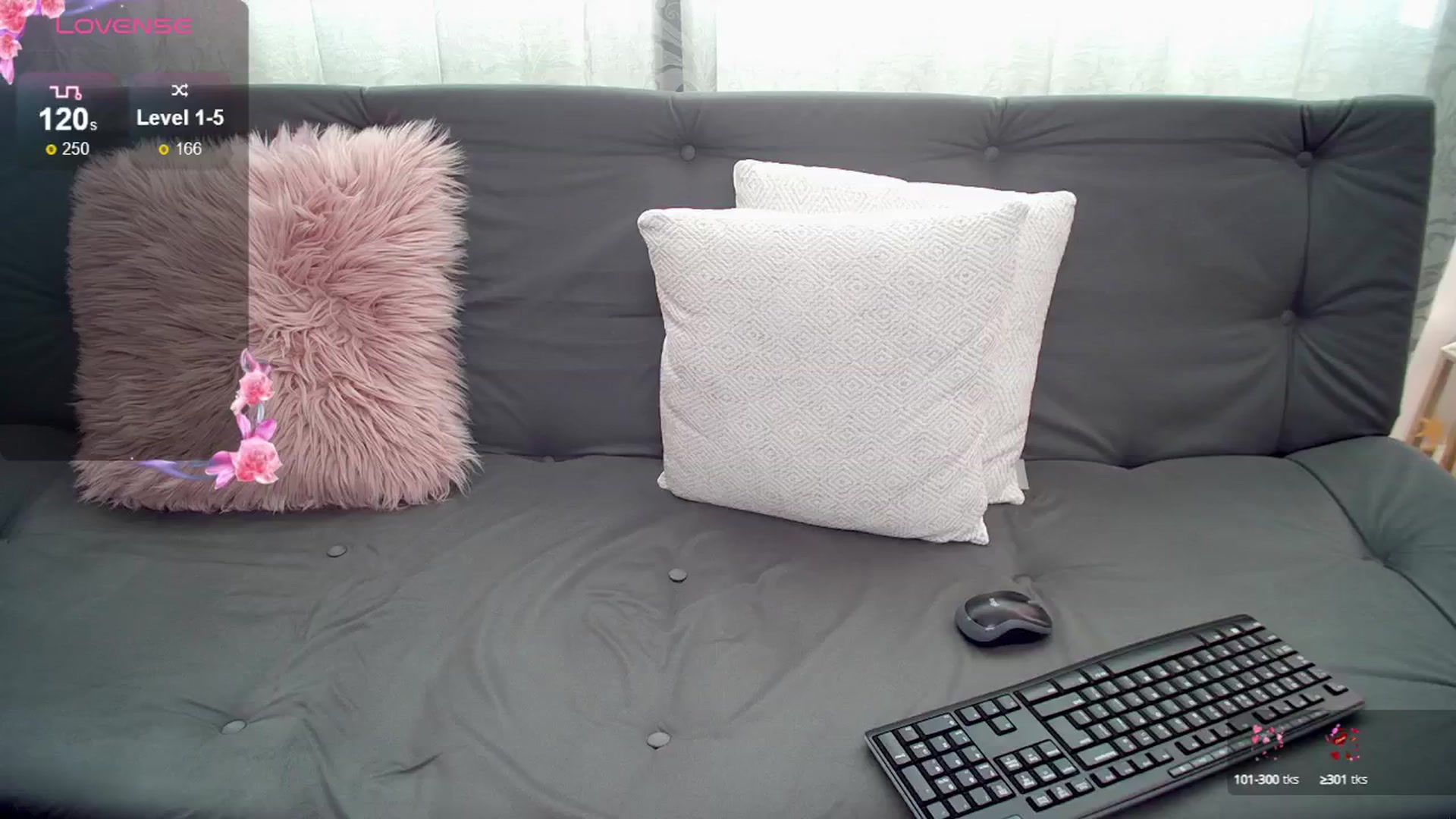 Gallery image thumbnail from Cleohoney's myfreecams stream on, 10/14/2024, 08:12 image 8 of 20