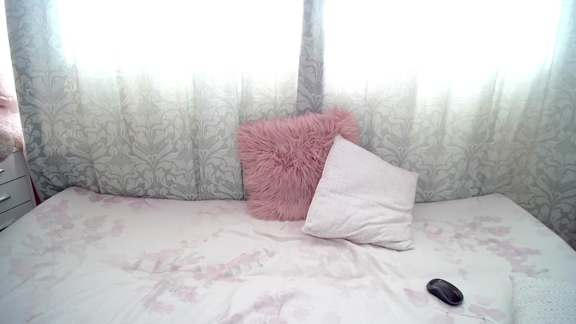 Gallery image thumbnail from Cleohoney's myfreecams stream on, 11/08/2024, 09:17 image 20 of 20