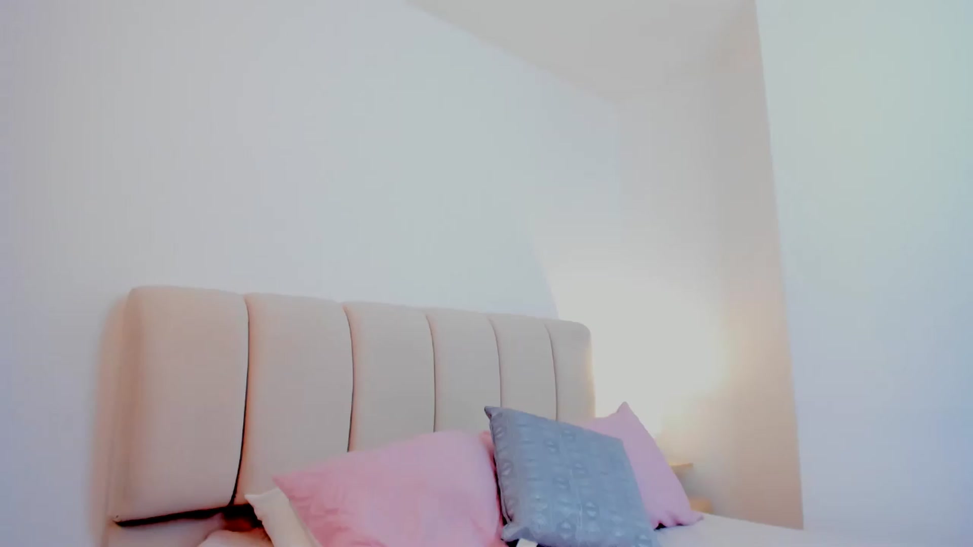 Gallery image thumbnail from Cleoo's myfreecams stream on, 07/01/2026, 19:41 image 5 of 20