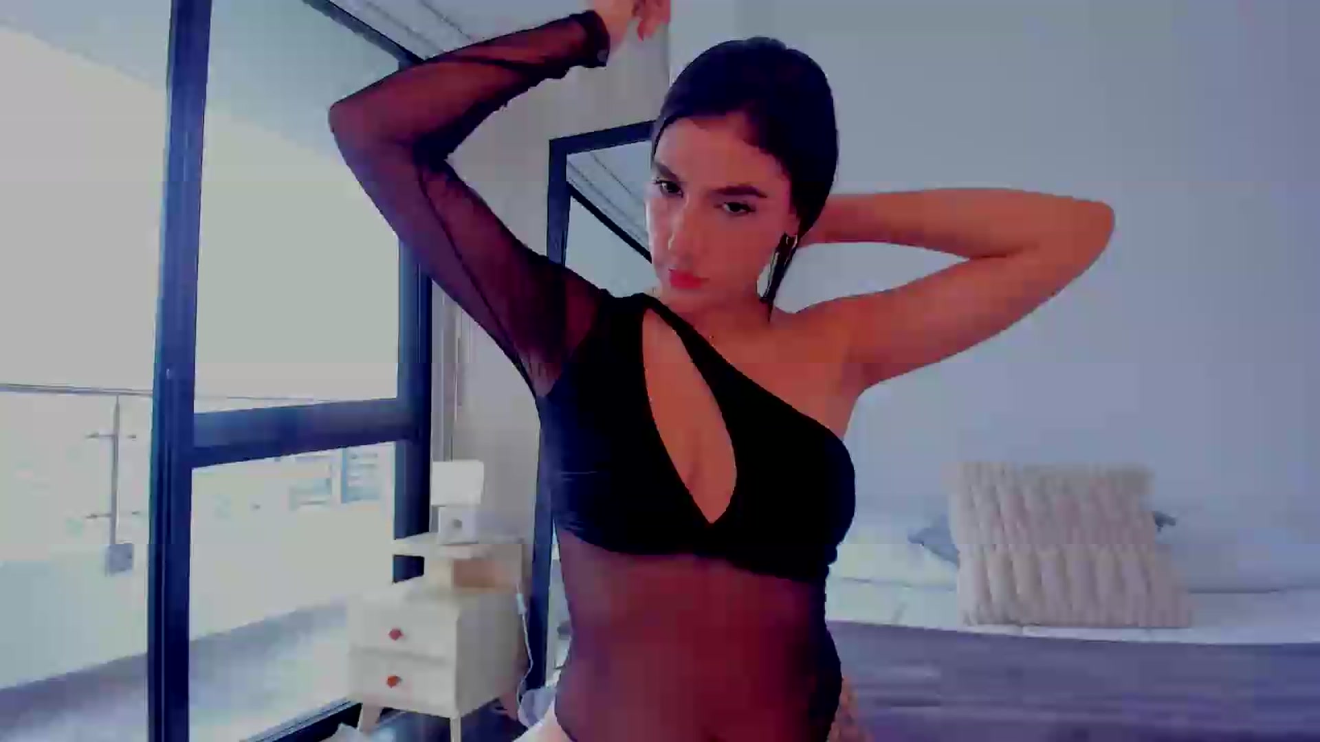 Gallery image thumbnail from Cleoo's myfreecams stream on, 07/04/2026, 19:23 image 3 of 20