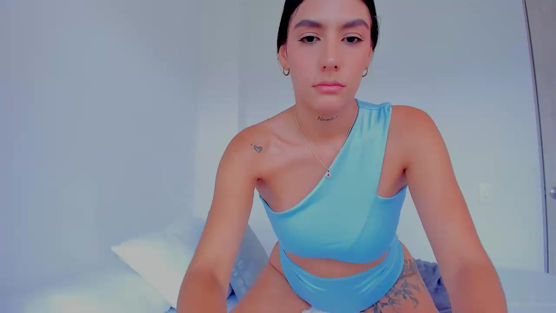 Gallery image thumbnail from Cleoo's myfreecams stream on, 07/10/2026, 17:42 image 19 of 20