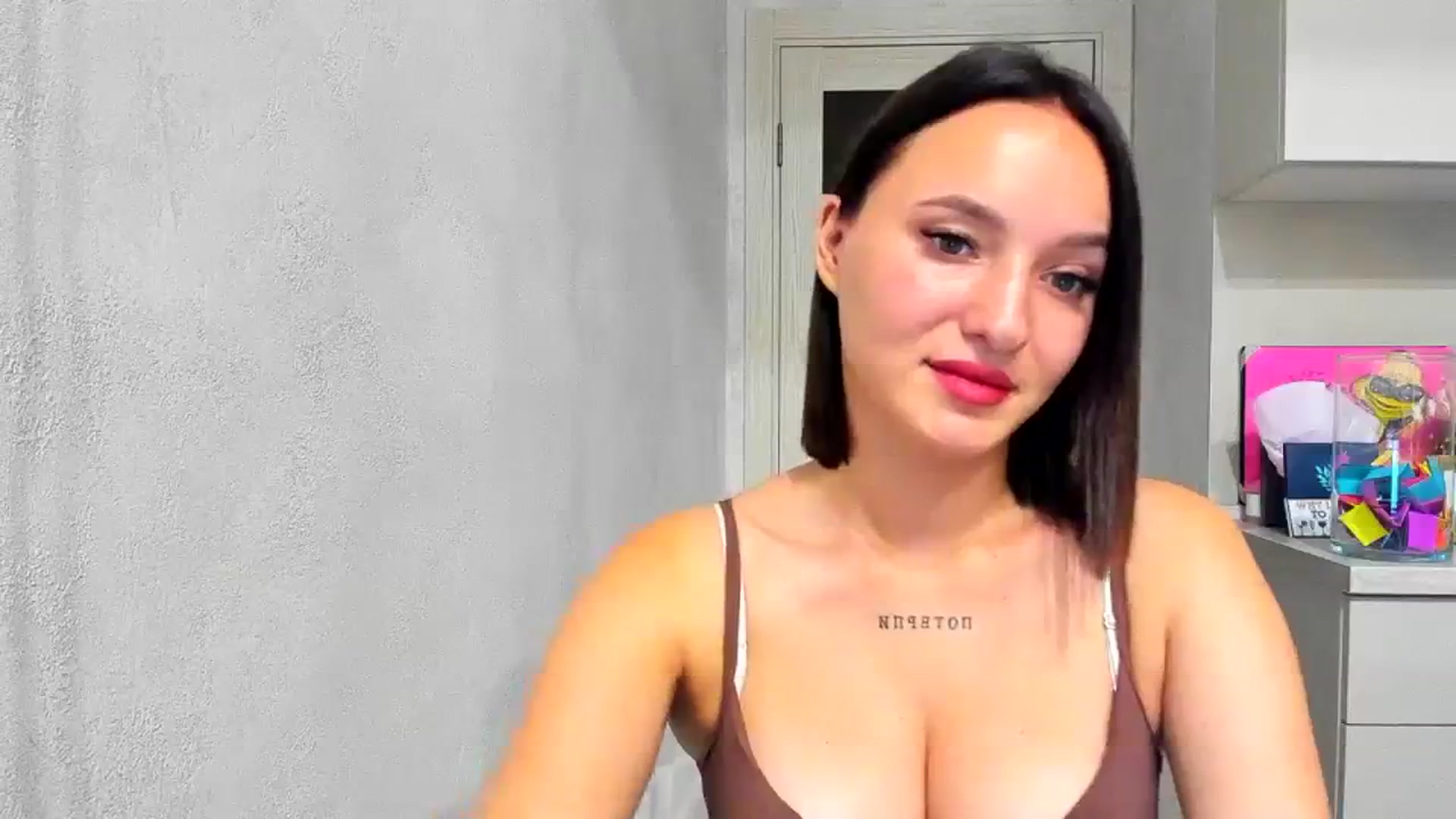 Gallery image thumbnail from Cleopattra_'s myfreecams stream on, 09/18/2023, 24:38 image 7 of 20