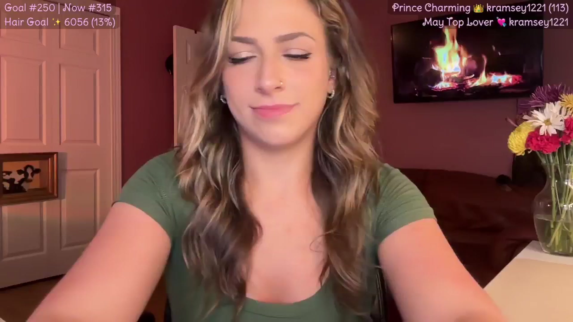 Gallery image thumbnail from Clever_K's myfreecams stream on, 05/07/2025, 05:15 image 10 of 20