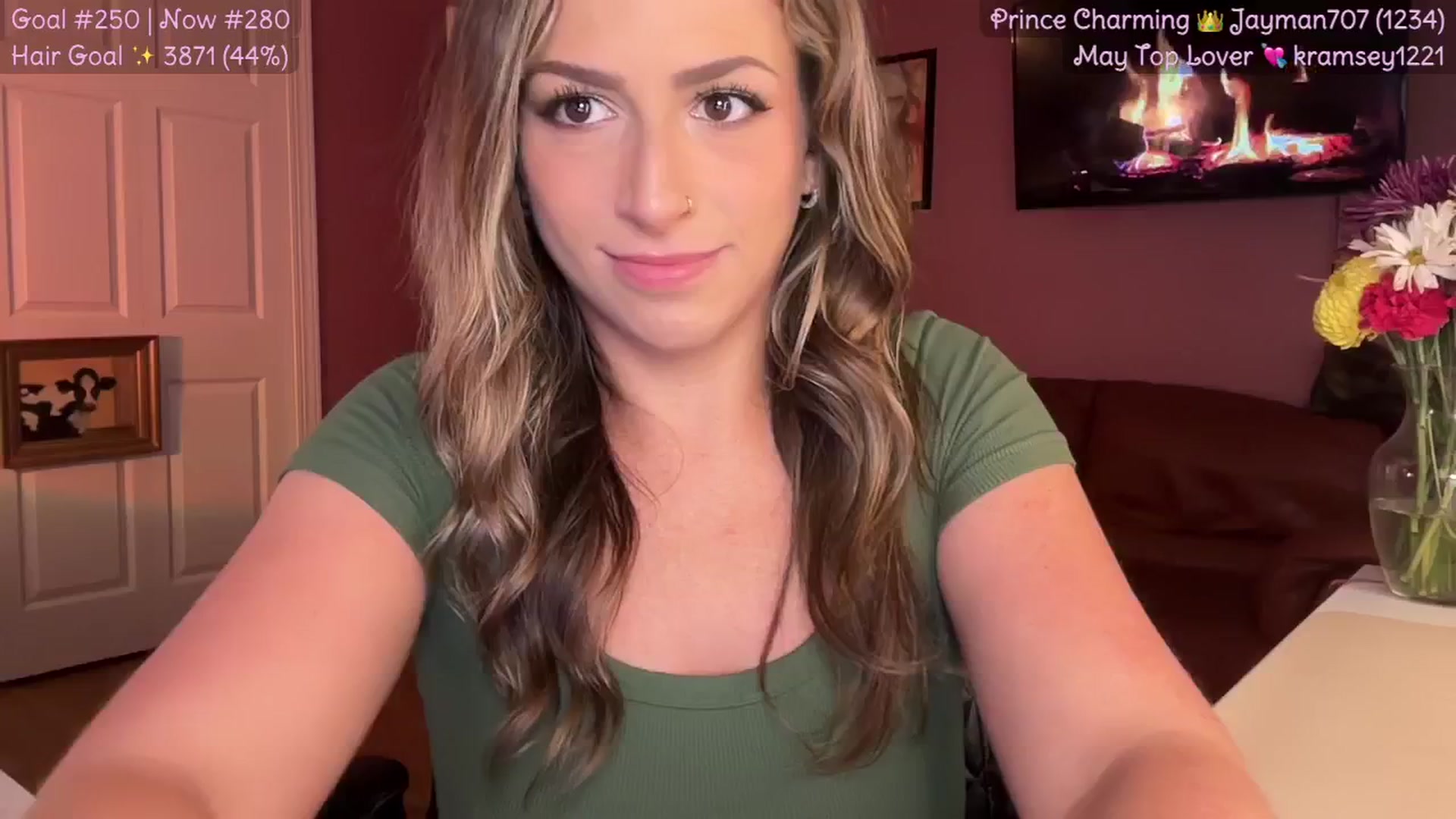 Gallery image thumbnail from Clever_K's myfreecams stream on, 05/07/2025, 05:51 image 18 of 20