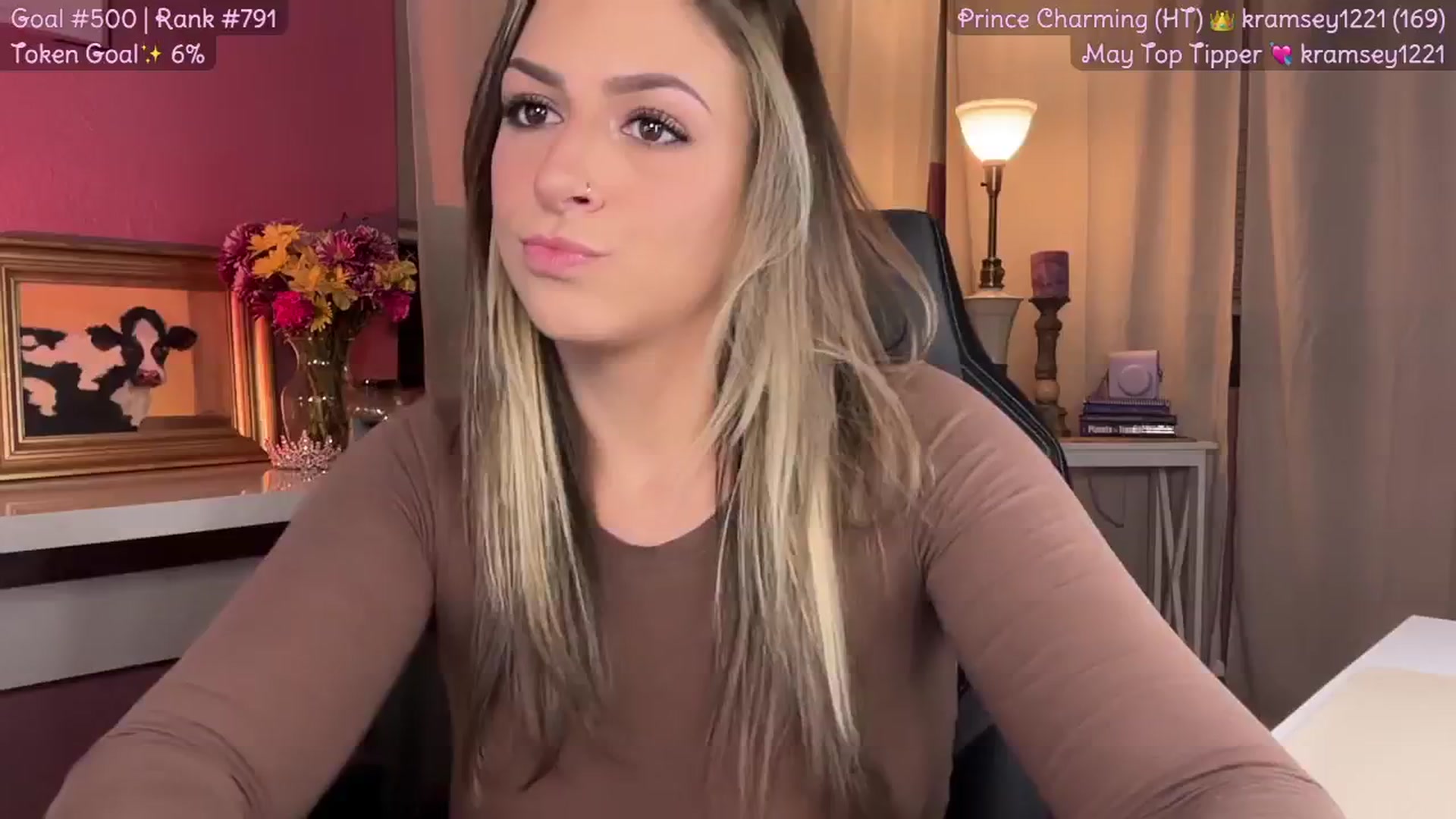 Gallery image thumbnail from Clever_K's myfreecams stream on, 05/21/2025, 06:38 image 10 of 20