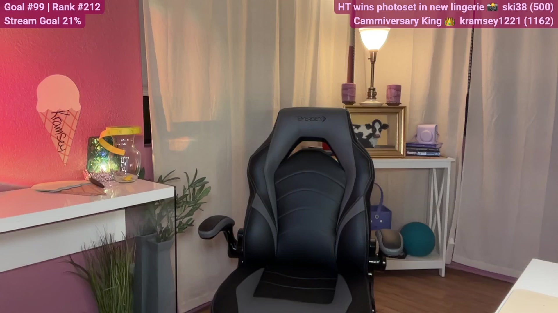 Gallery image thumbnail from Clever_K's myfreecams stream on, 06/02/2025, 06:56 image 19 of 20