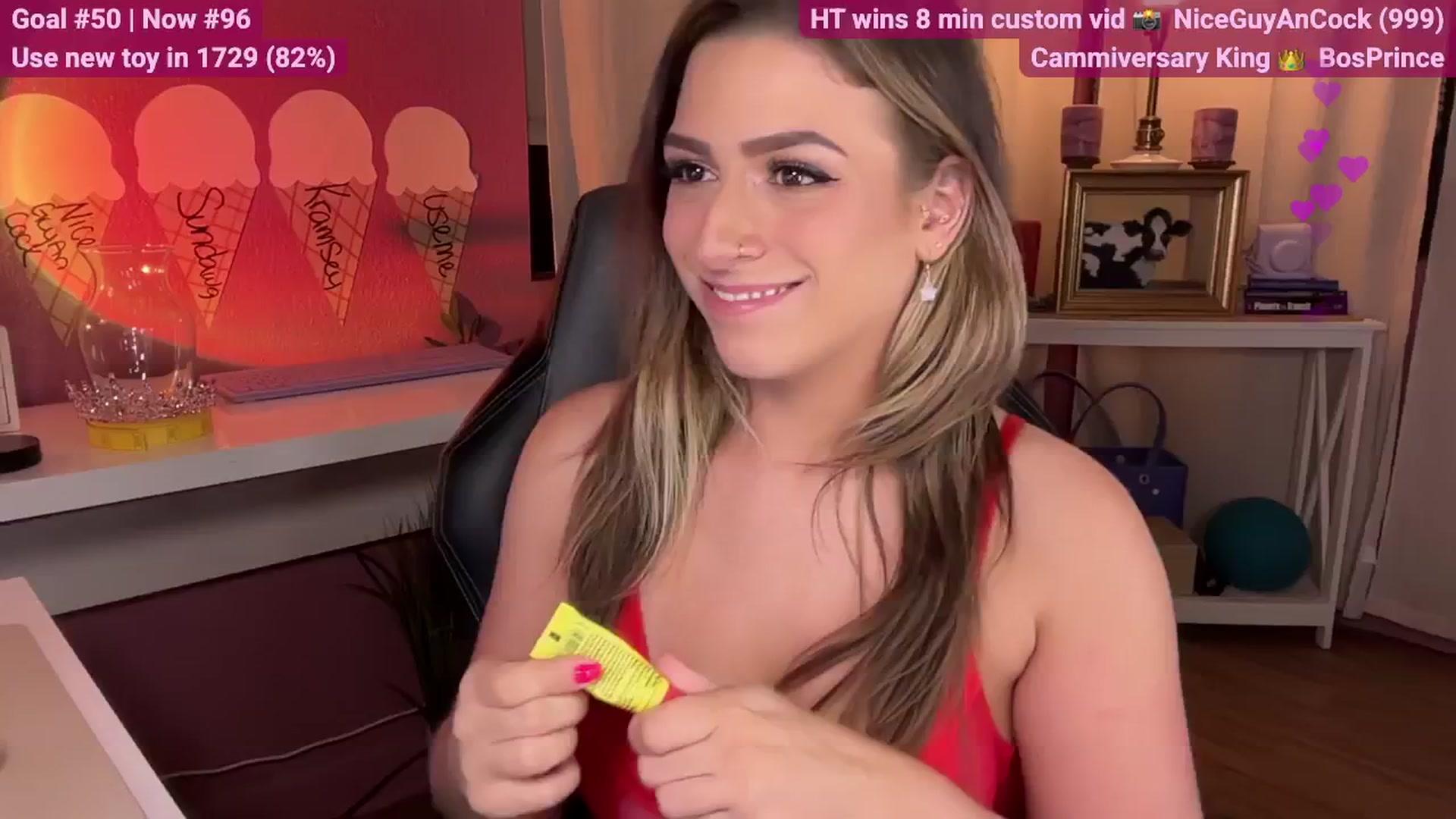 Gallery image thumbnail from Clever_K's myfreecams stream on, 06/07/2025, 06:49 image 10 of 20
