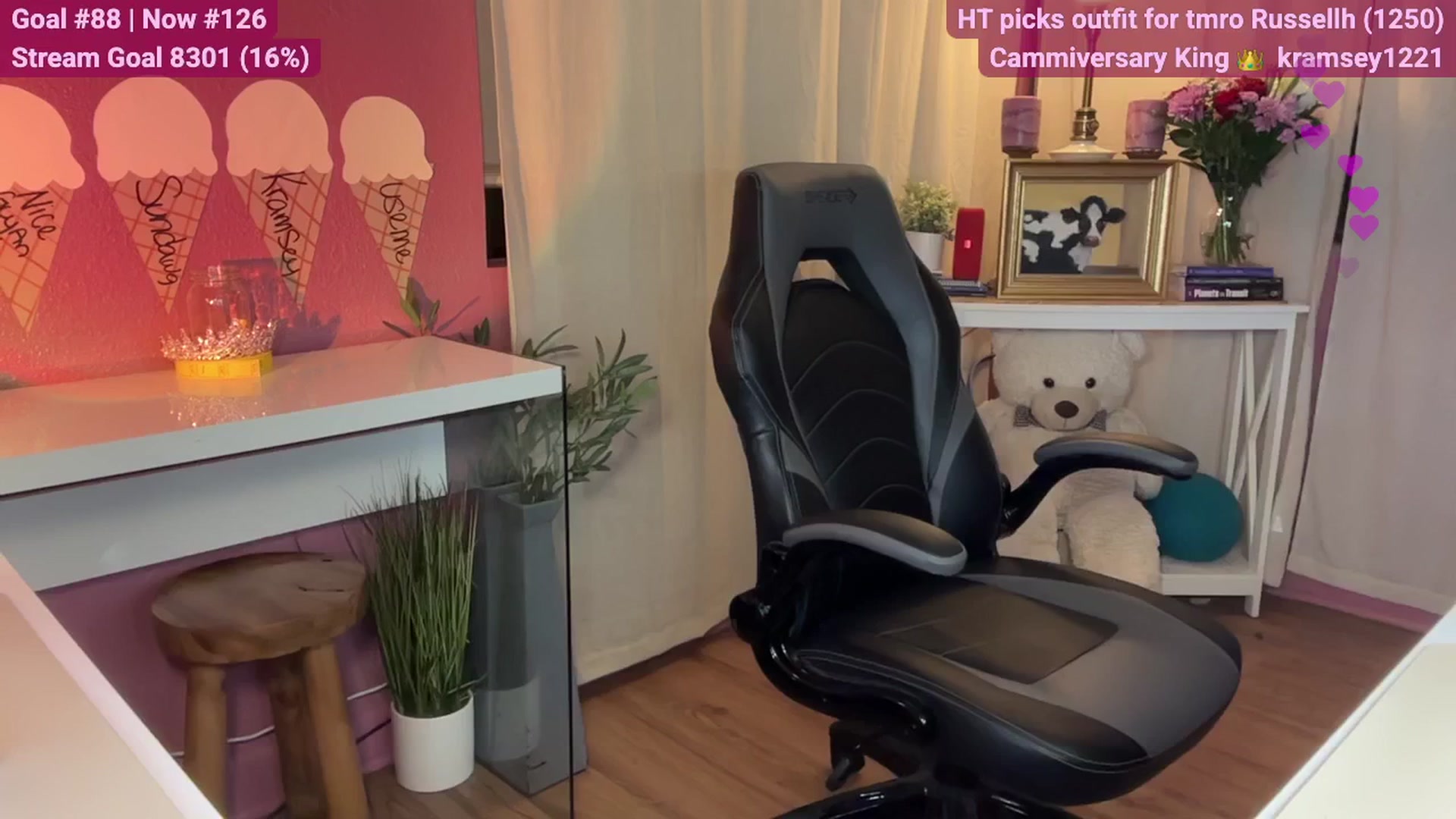 Gallery image thumbnail from Clever_K's myfreecams stream on, 06/09/2025, 04:59 image 20 of 20