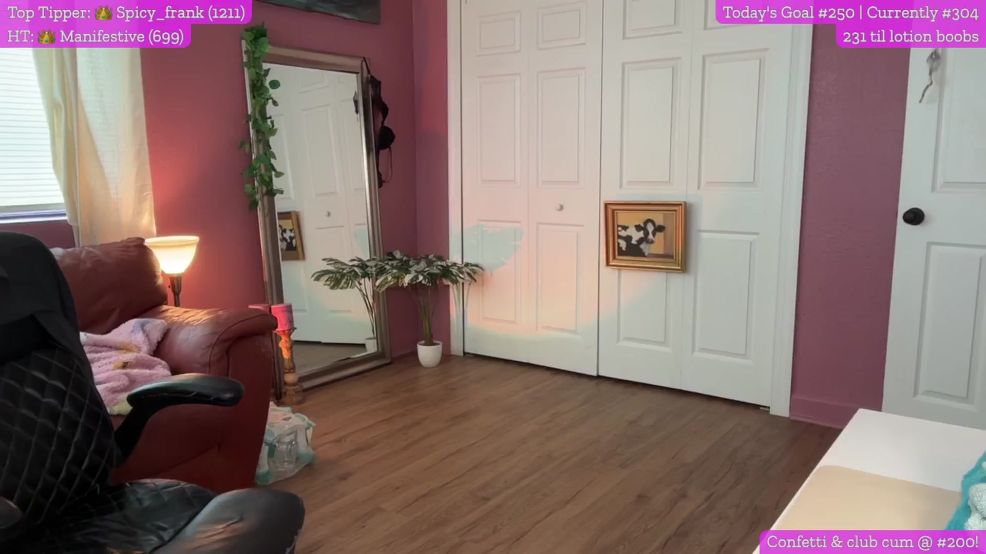 Gallery image thumbnail from Cleverrr_K's myfreecams stream on, 01/13/2025, 19:34 image 18 of 20
