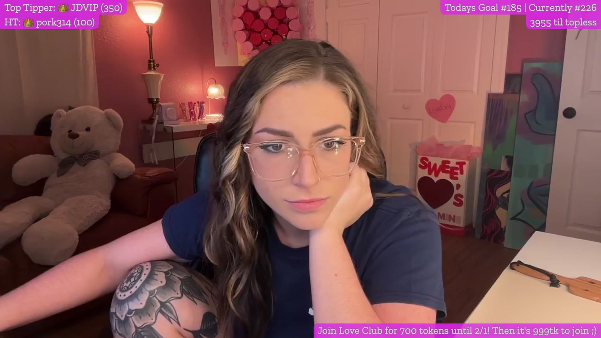 Gallery image thumbnail from Cleverrr_K's myfreecams stream on, 01/30/2025, 06:38 image 7 of 20